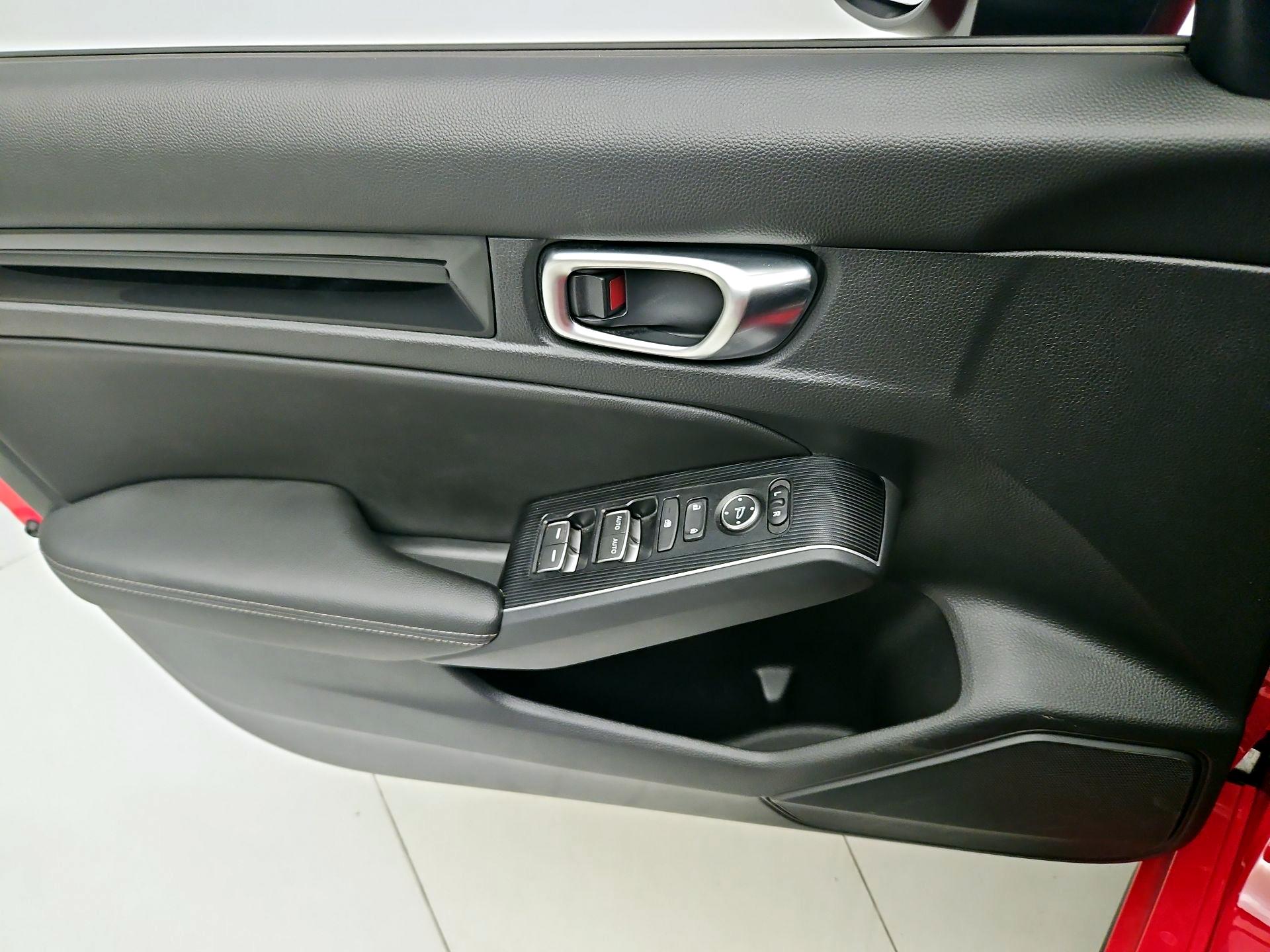 Thumbnail: 2024 Honda Civic - 12