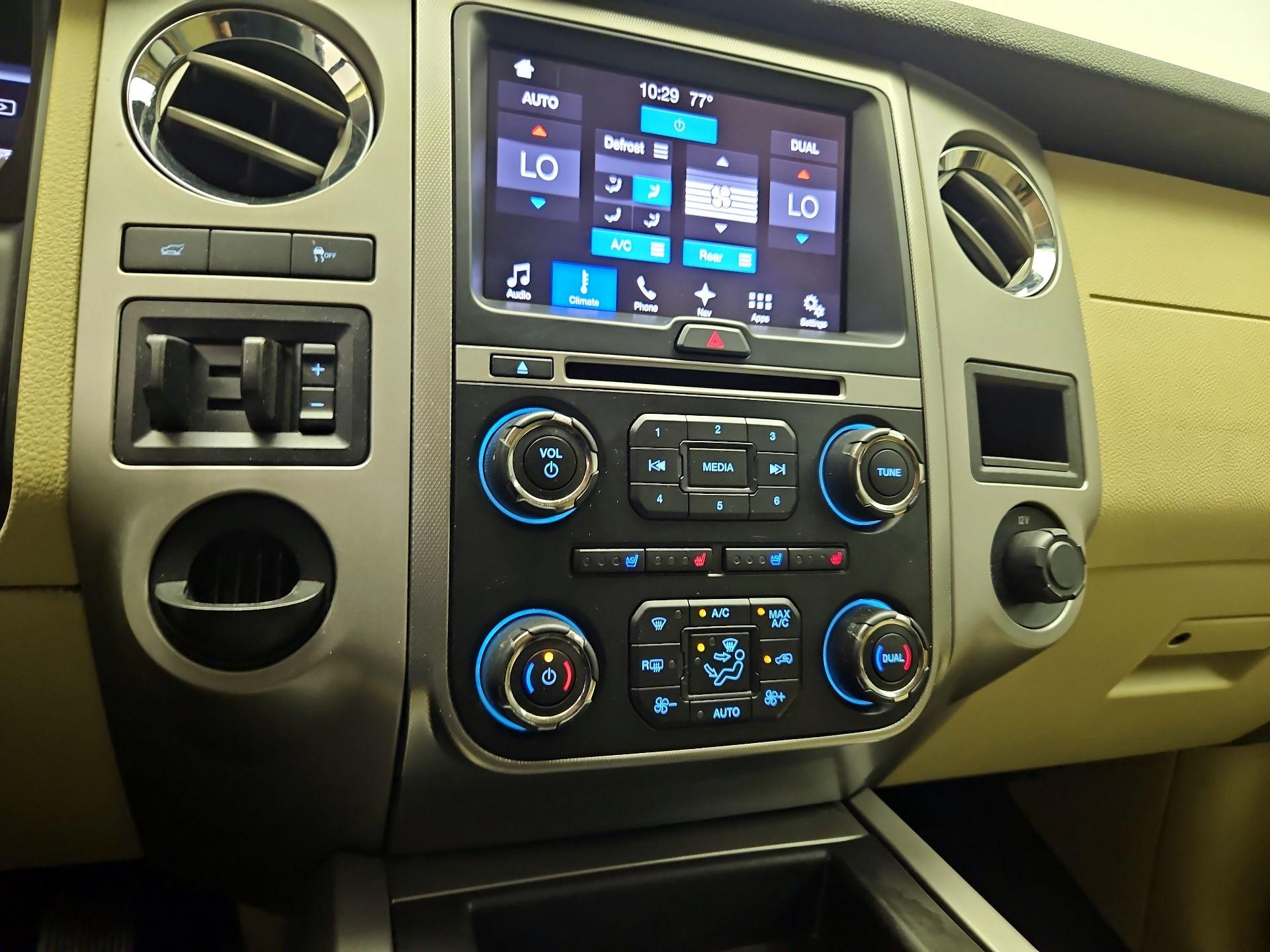 Thumbnail: 2017 Ford Expedition - 16