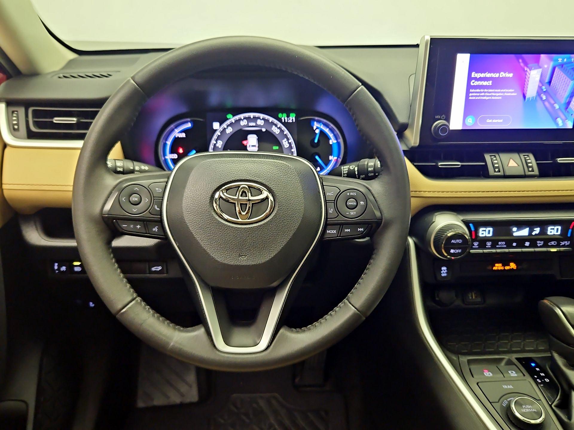 Thumbnail: 2023 Toyota RAV4 - 10