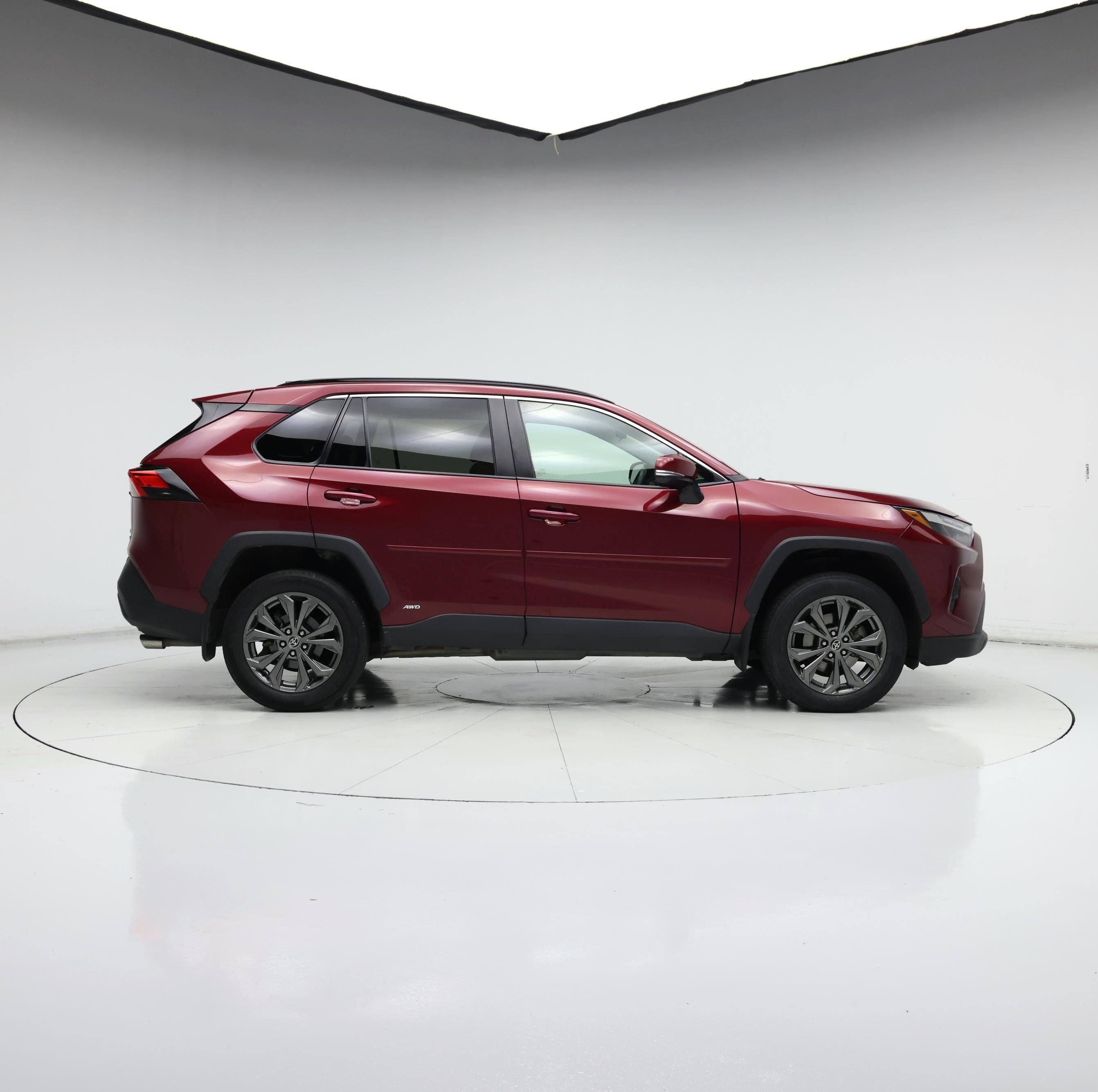 Thumbnail: 2023 Toyota RAV4 - 7