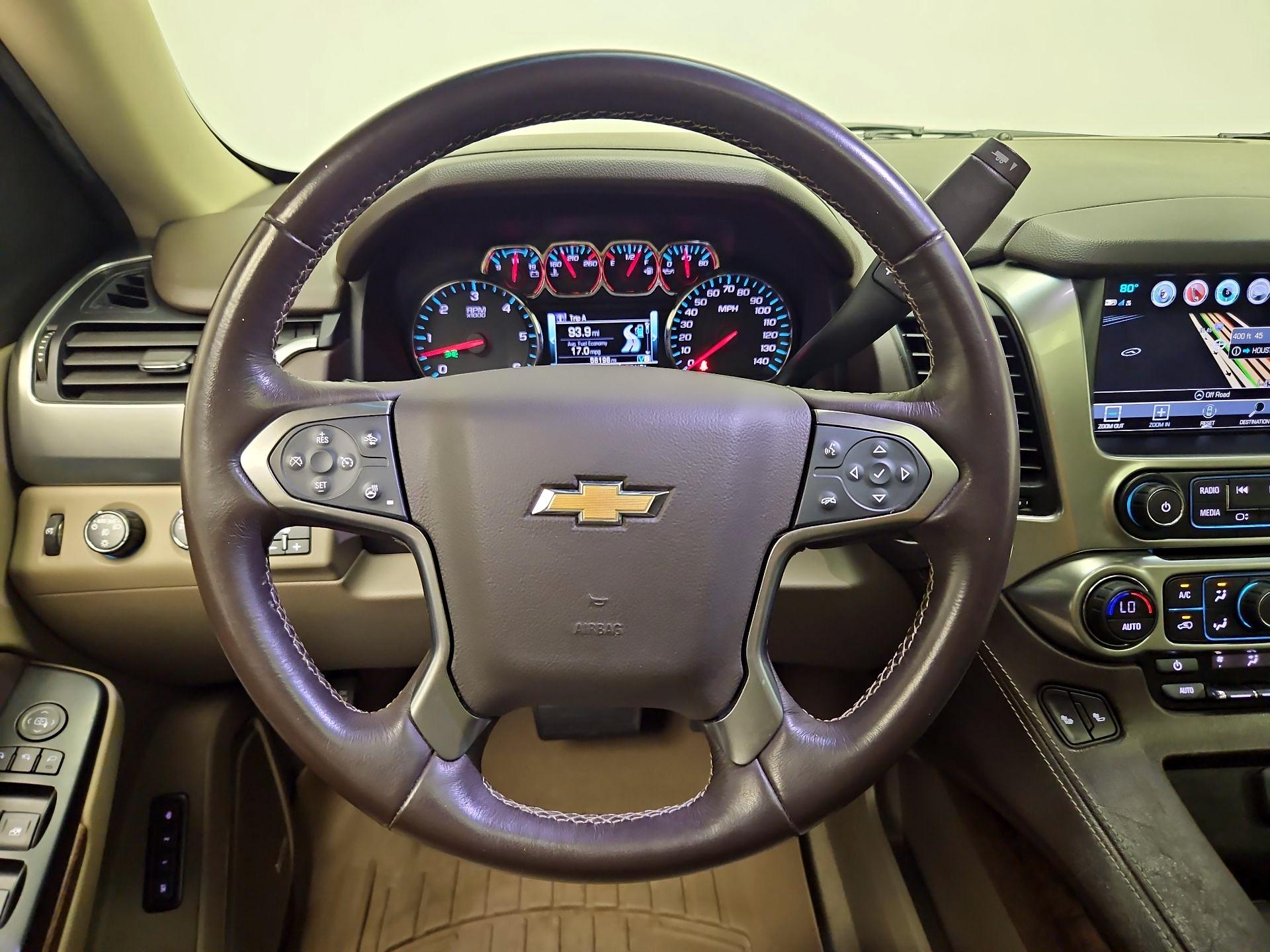 Thumbnail: 2019 Chevrolet Suburban - 10