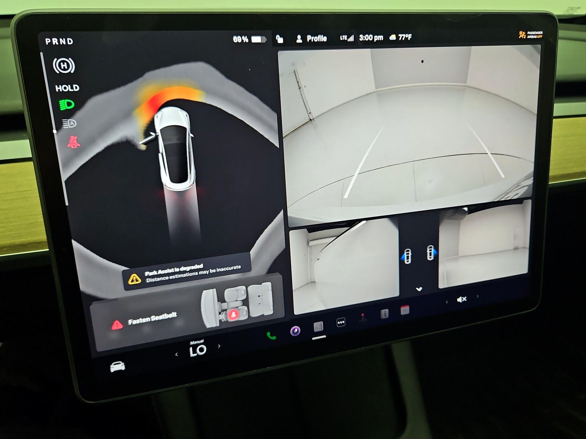 Thumbnail: 2023 Tesla Model 3 - 14