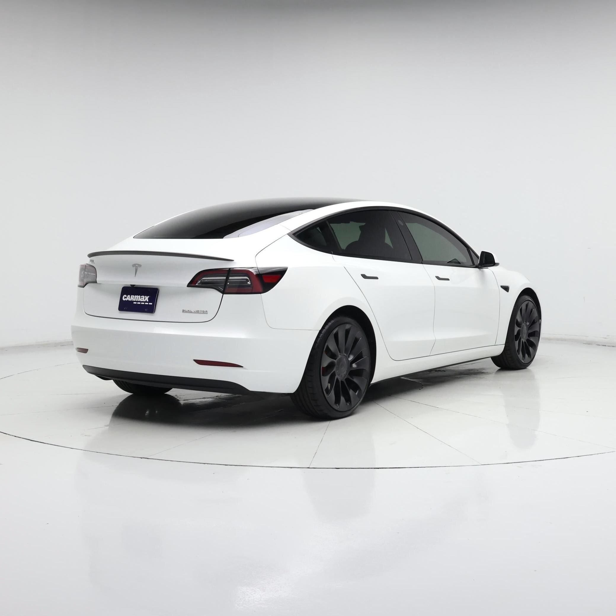 Thumbnail: 2023 Tesla Model 3 - 8