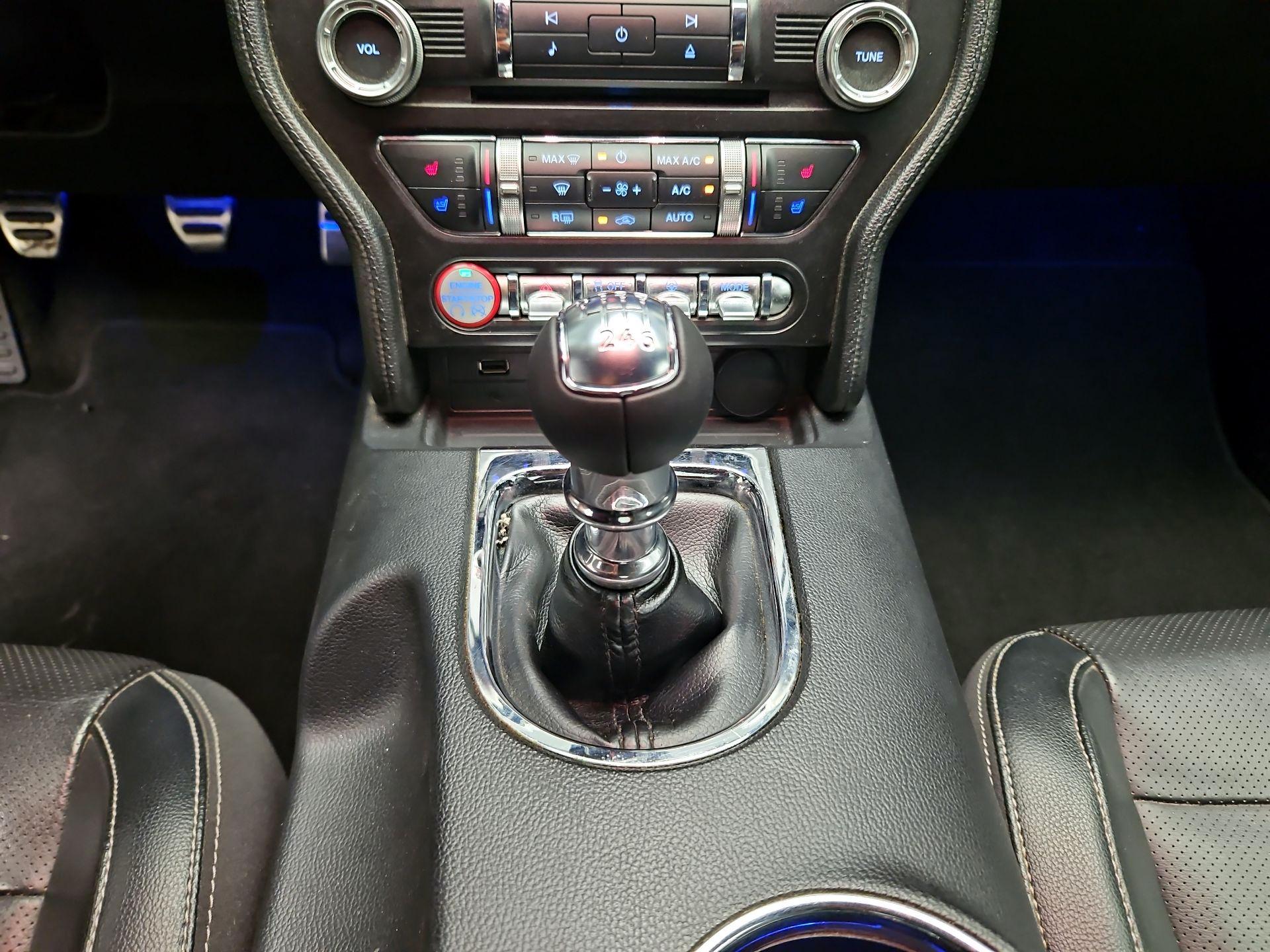 Thumbnail: 2015 Ford Mustang - 18