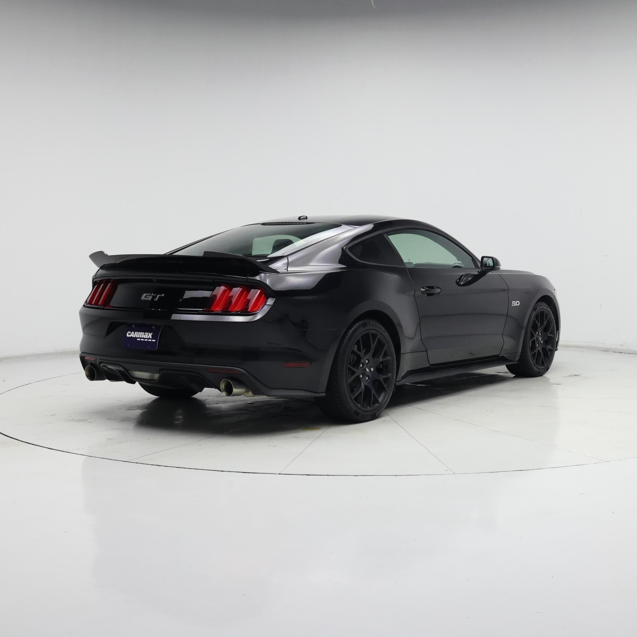 Thumbnail: 2015 Ford Mustang - 8