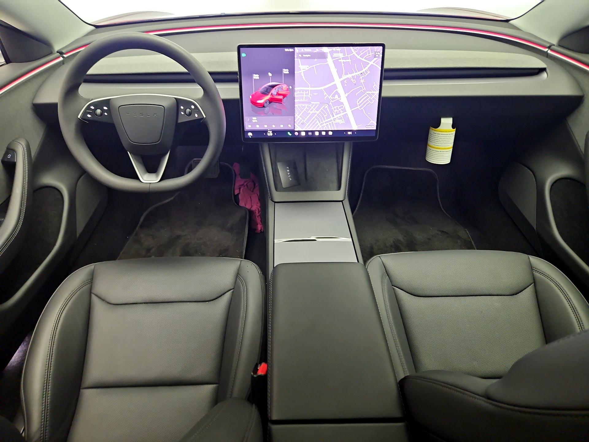 Thumbnail: 2025 Tesla Model 3 - 9