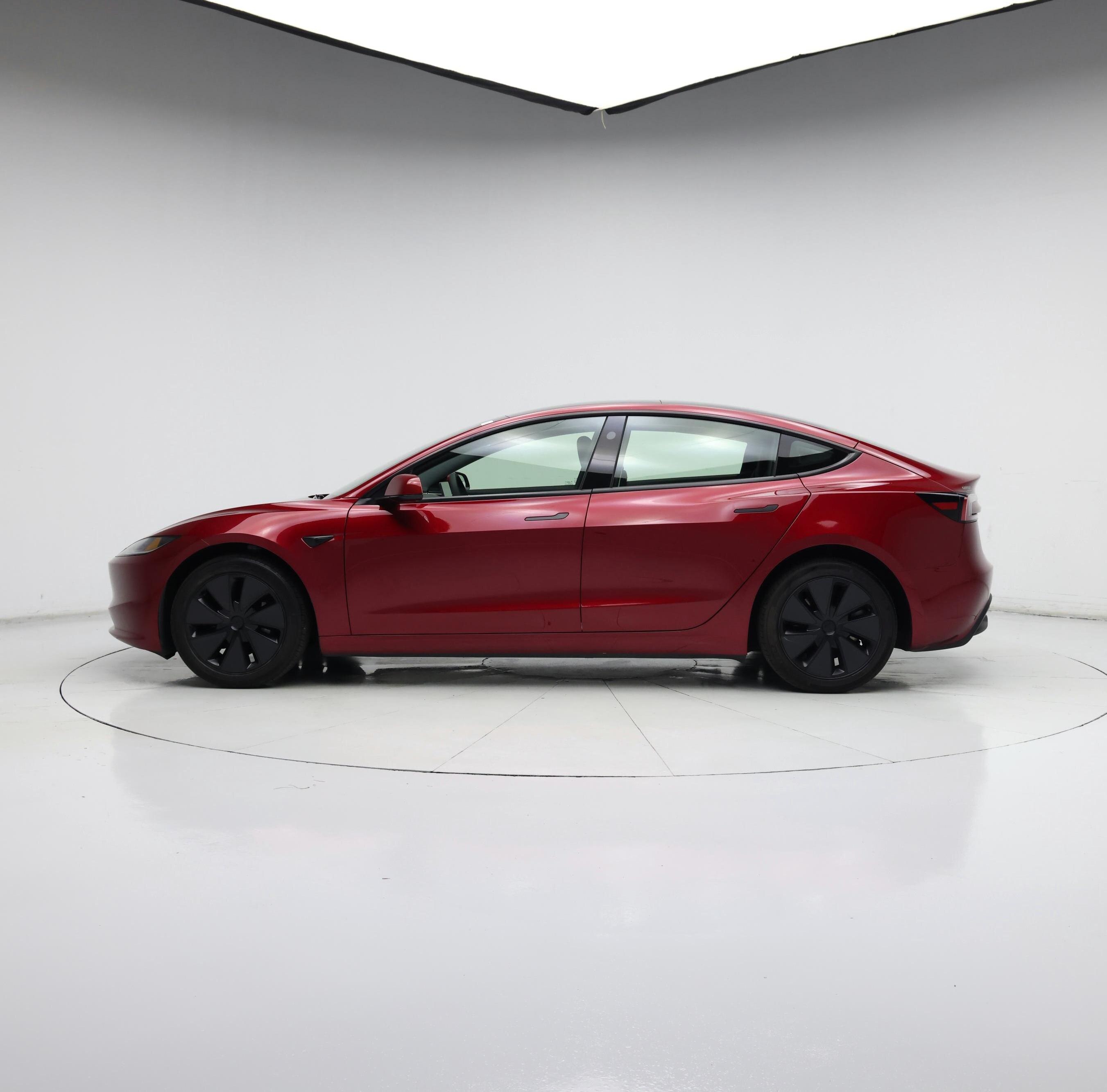 Thumbnail: 2025 Tesla Model 3 - 3