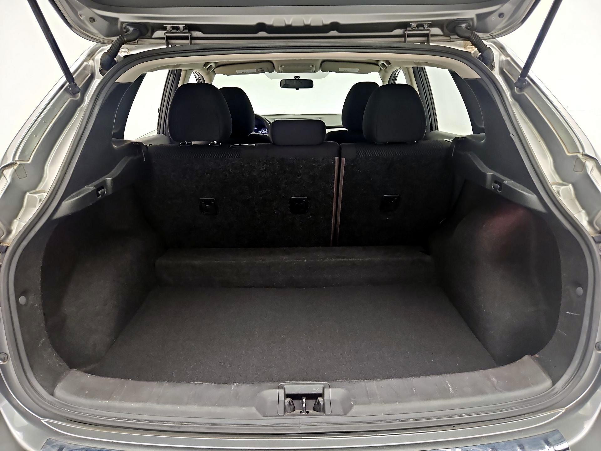 Thumbnail: 2018 Nissan Rogue Sport - 20