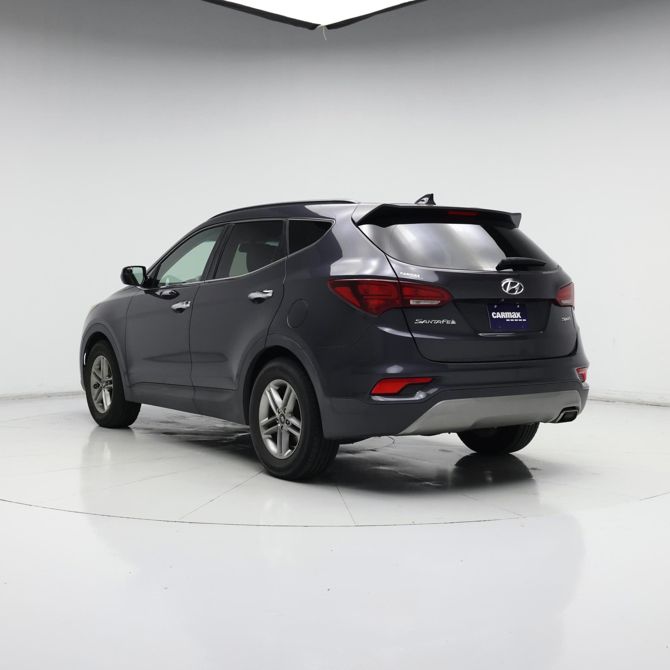 Thumbnail: 2017 Hyundai Santa Fe - 2