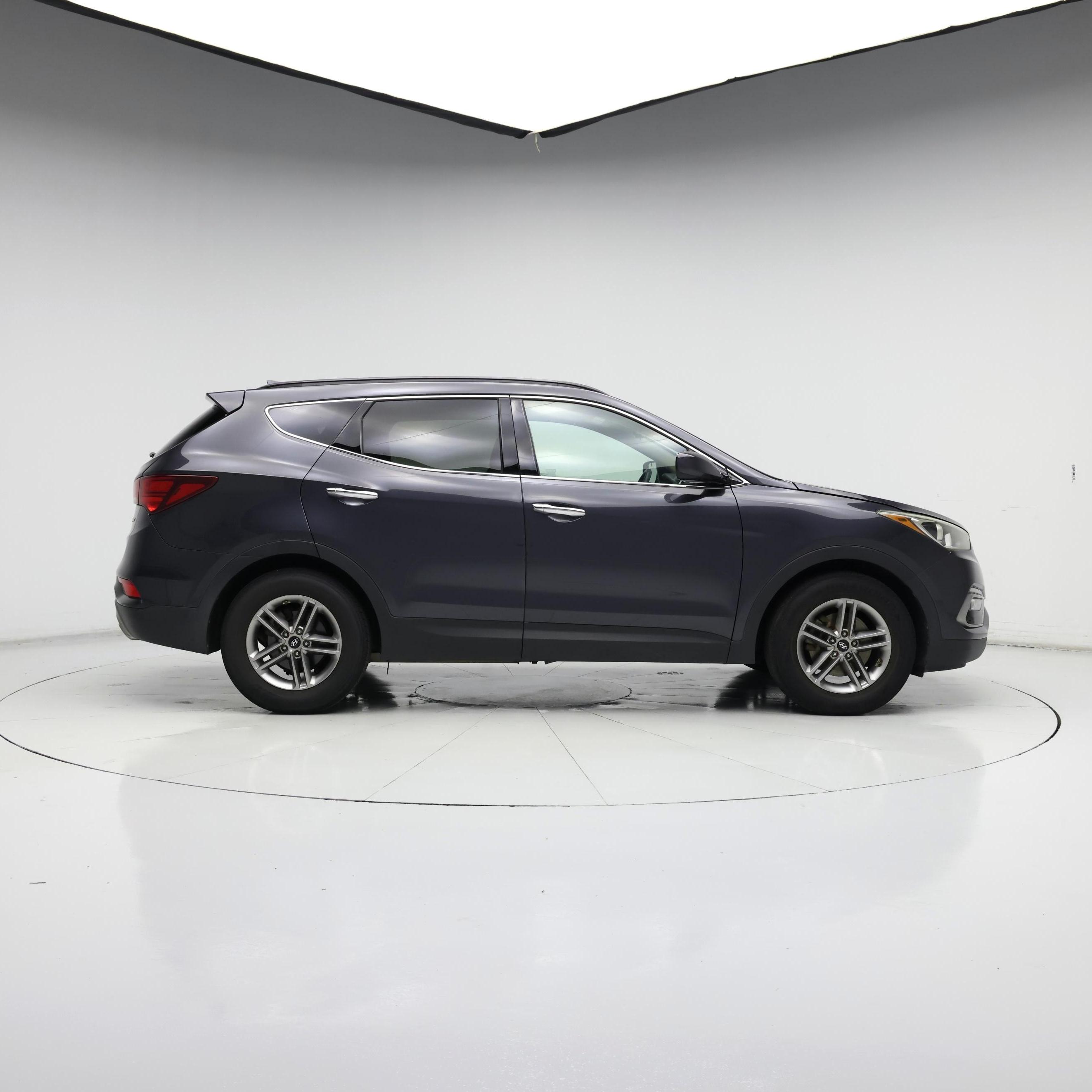 Thumbnail: 2017 Hyundai Santa Fe - 7