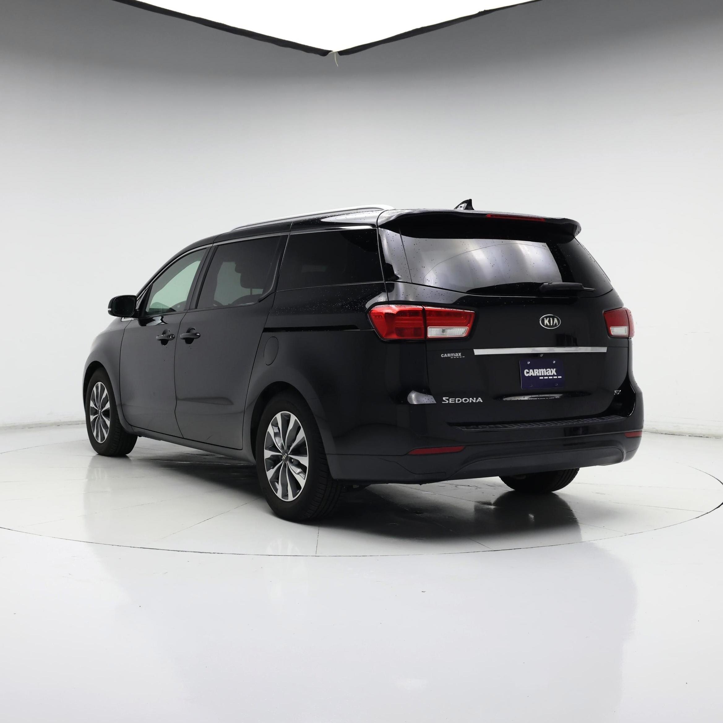 Thumbnail: 2015 Kia Sedona - 2