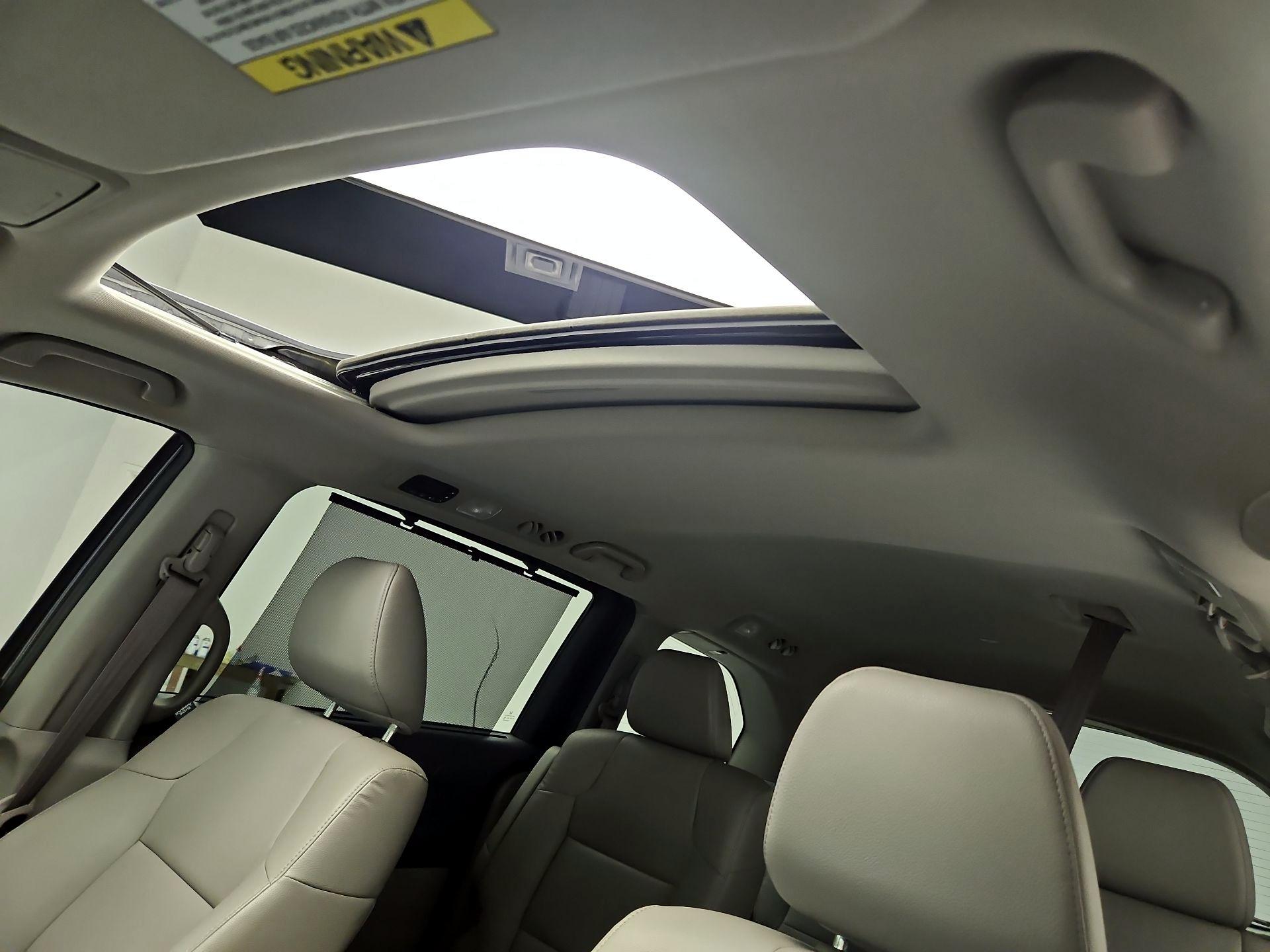 Thumbnail: 2014 Honda Odyssey - 19