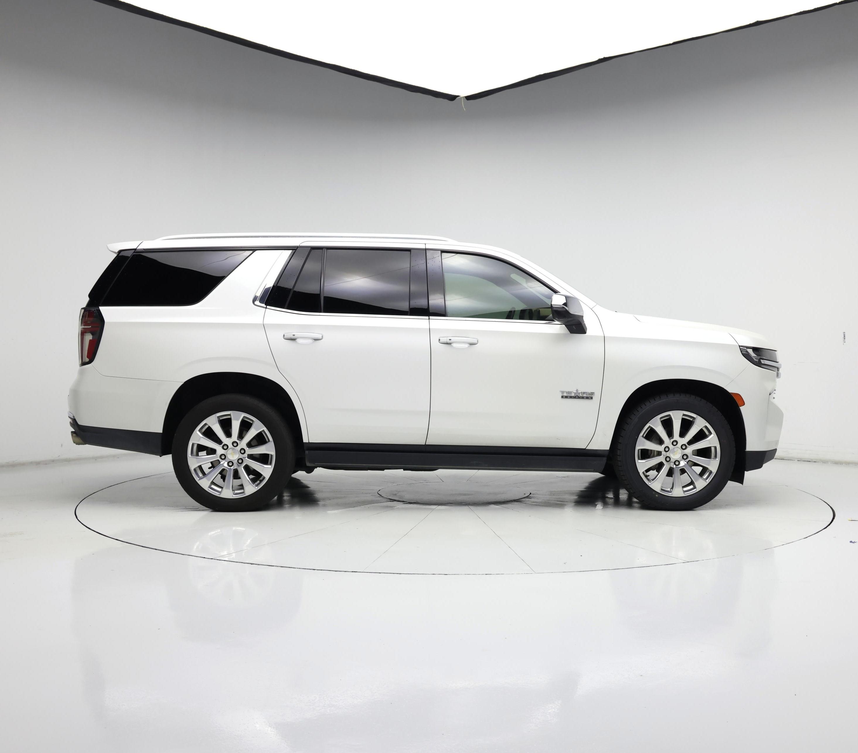 Thumbnail: 2022 Chevrolet Tahoe - 7