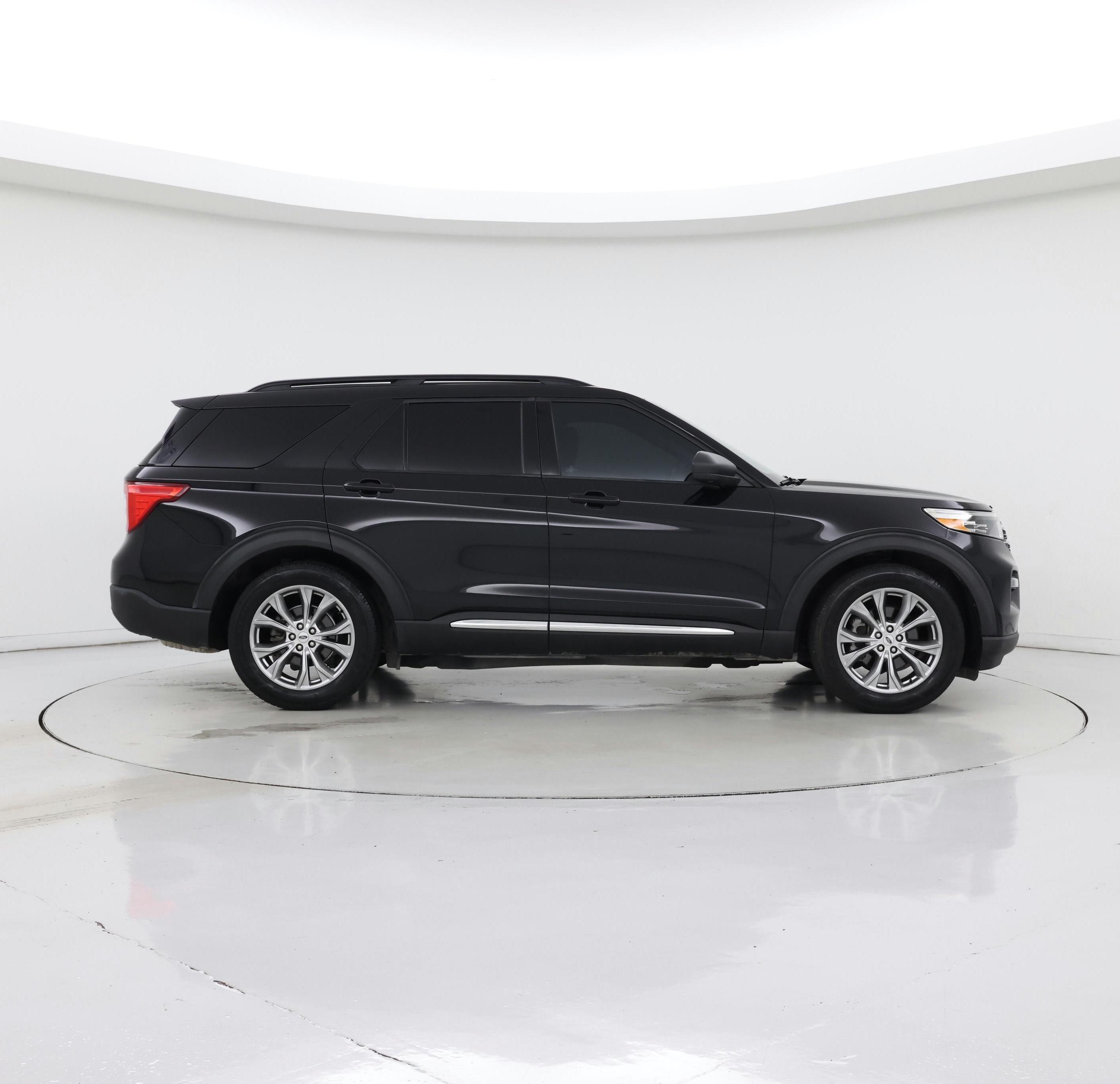 Thumbnail: 2020 Ford Explorer - 7