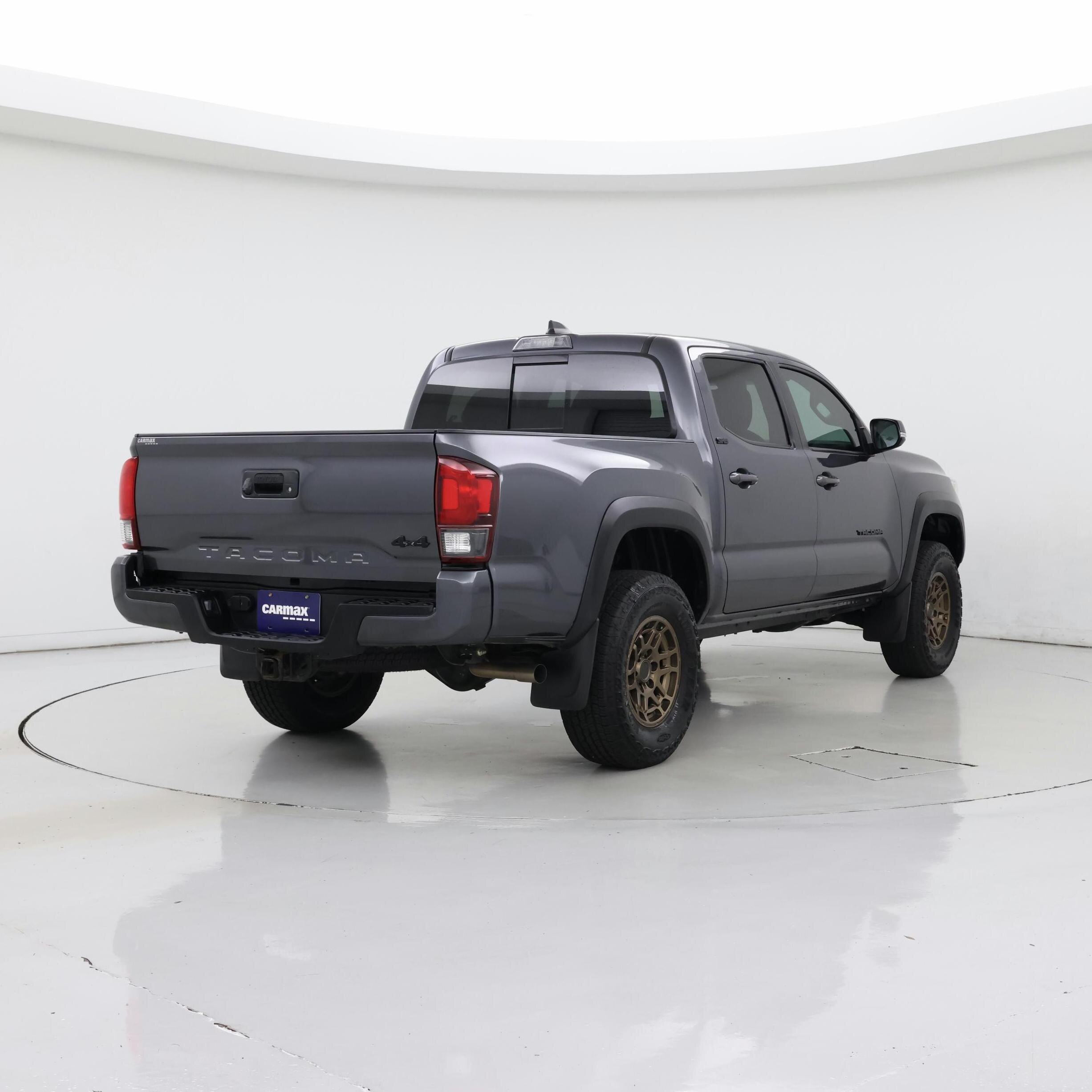 Thumbnail: 2023 Toyota Tacoma - 8