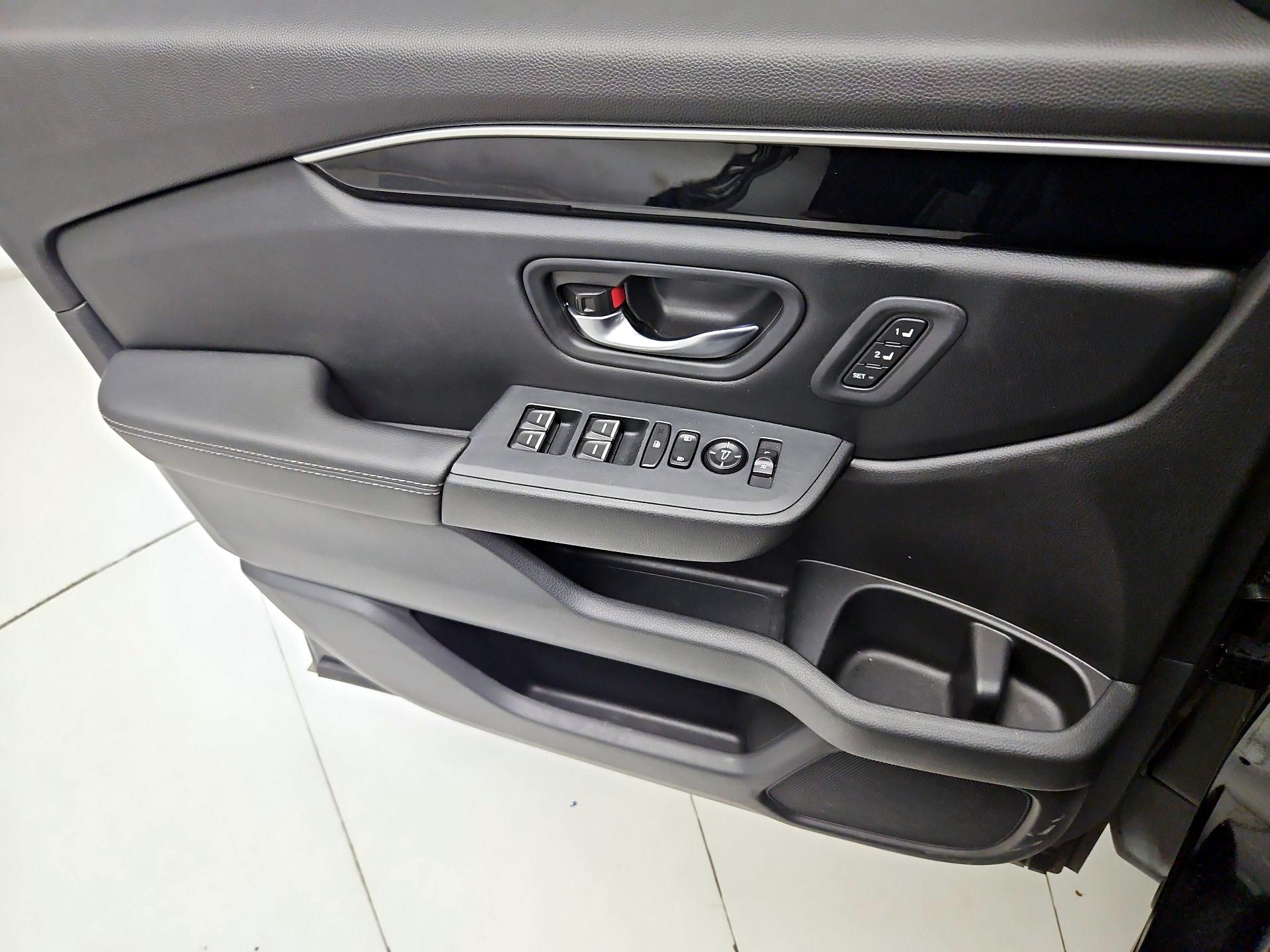 Thumbnail: 2024 Honda Pilot - 12