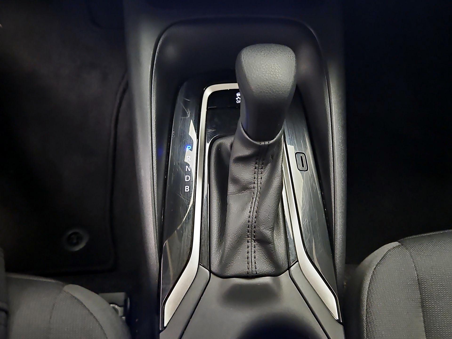 Thumbnail: 2023 Toyota Corolla - 17