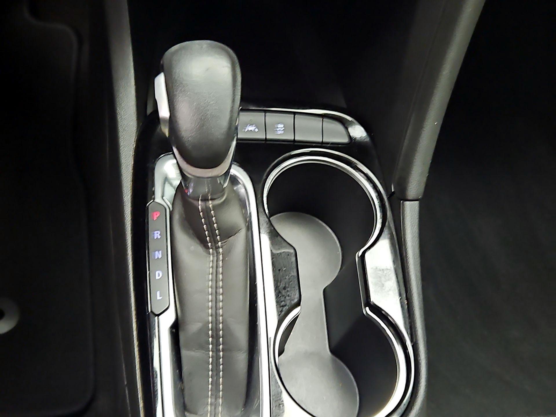 Thumbnail: 2021 Buick Encore GX - 17