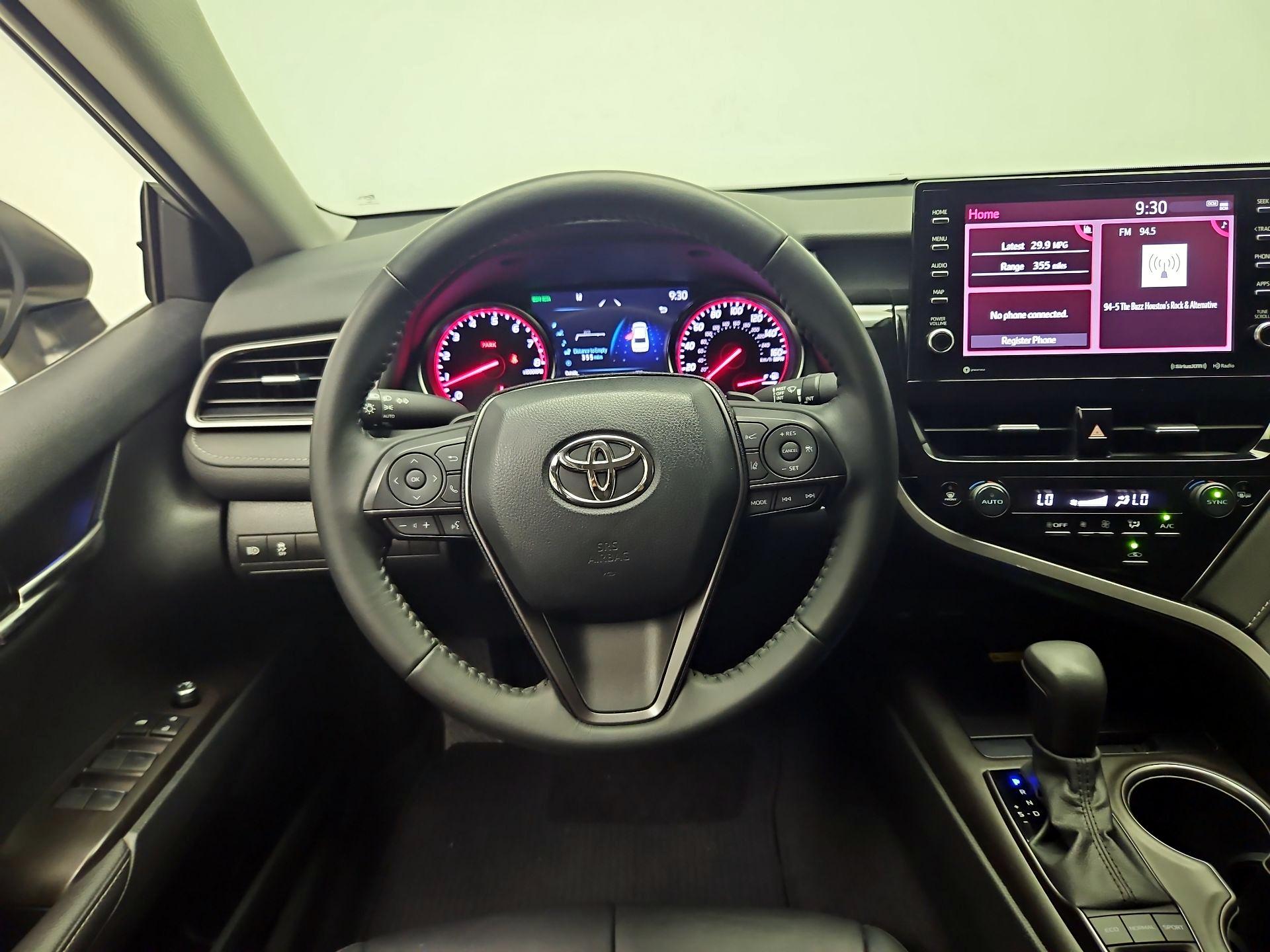 Thumbnail: 2023 Toyota Camry - 10
