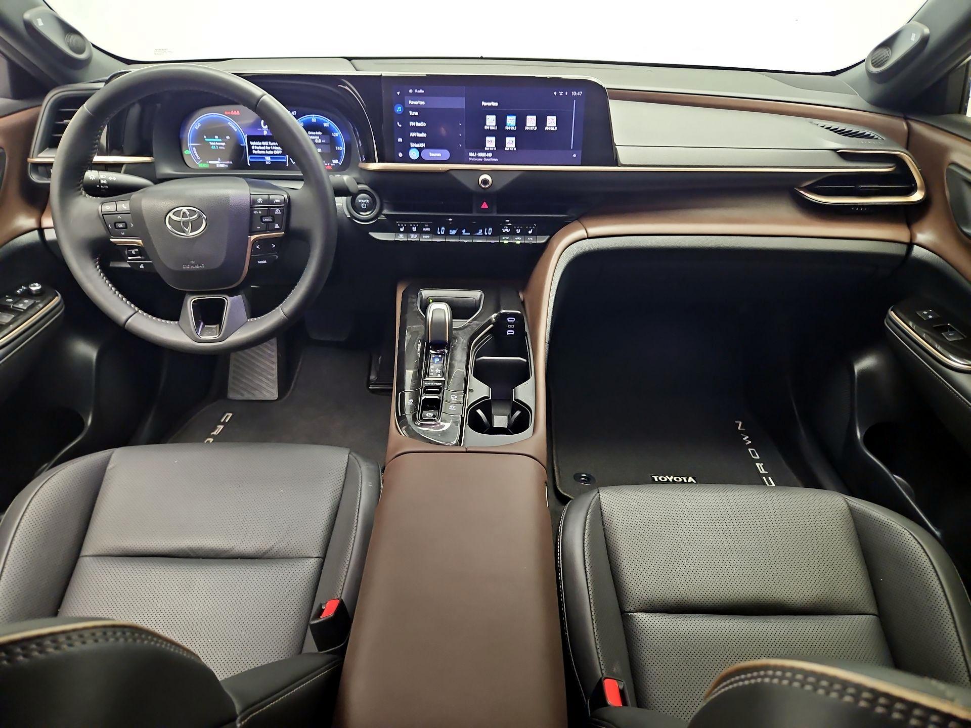 Thumbnail: 2024 Toyota Crown - 9