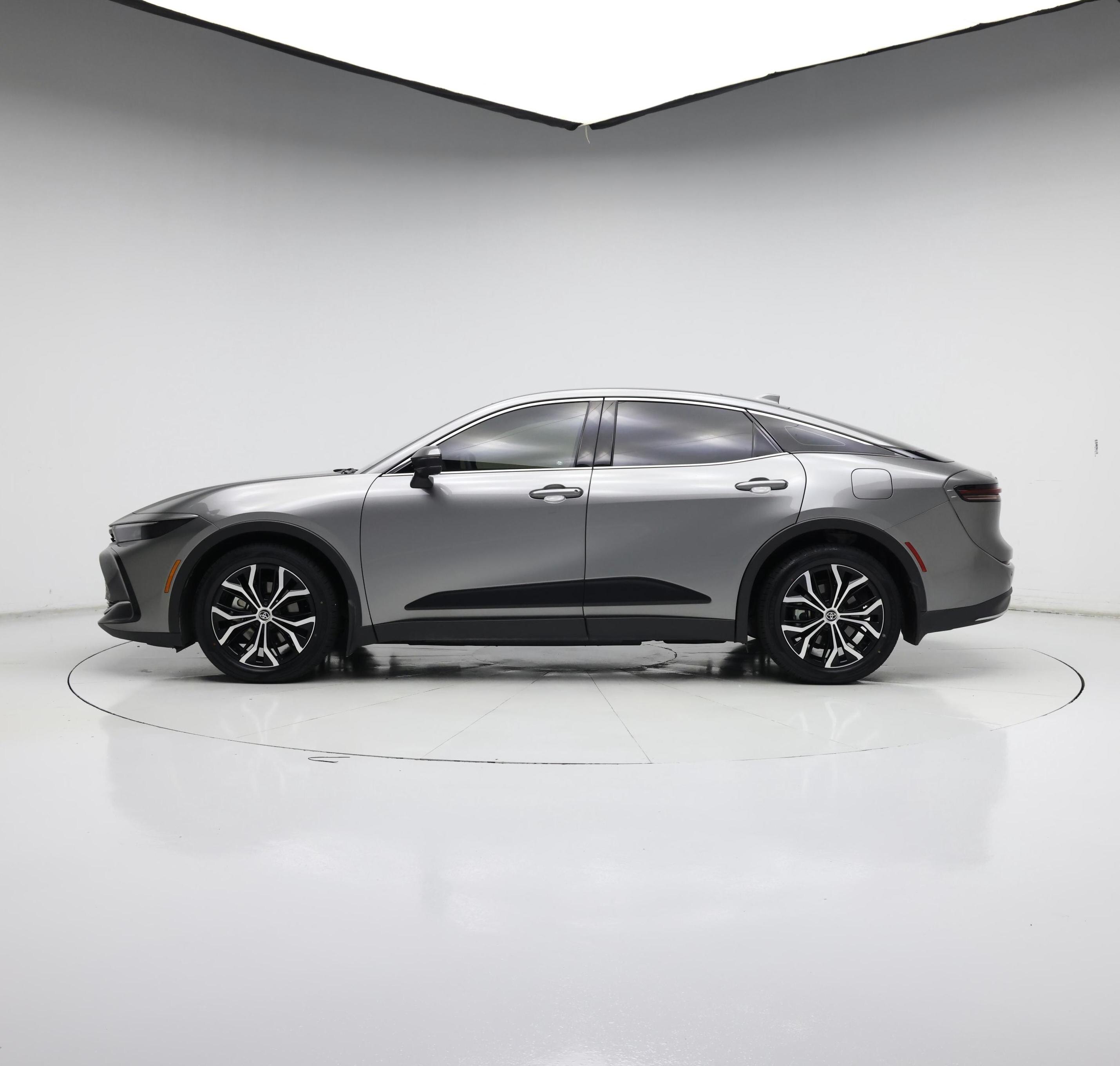 Thumbnail: 2024 Toyota Crown - 3