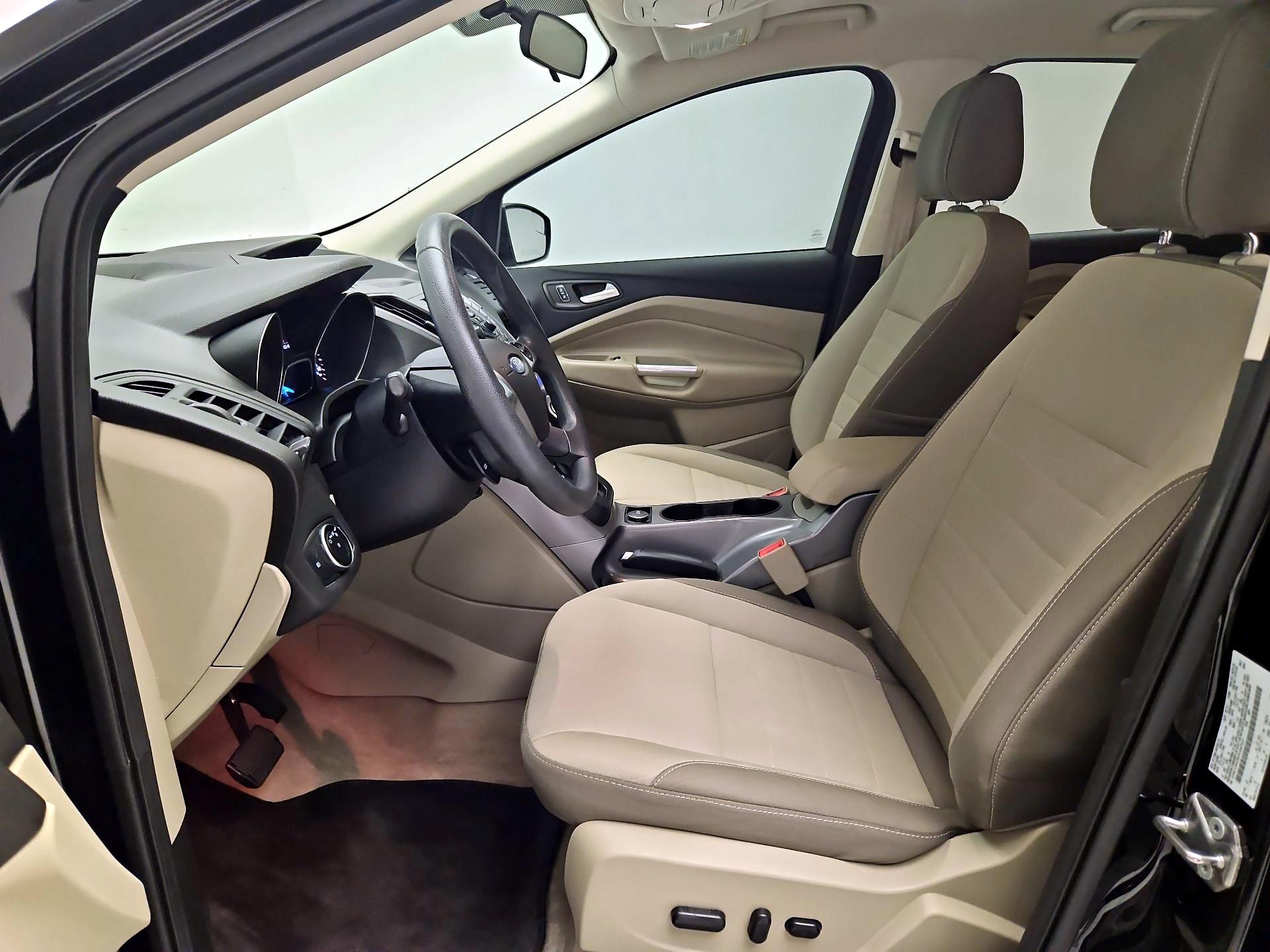 Thumbnail: 2016 Ford Escape - 11