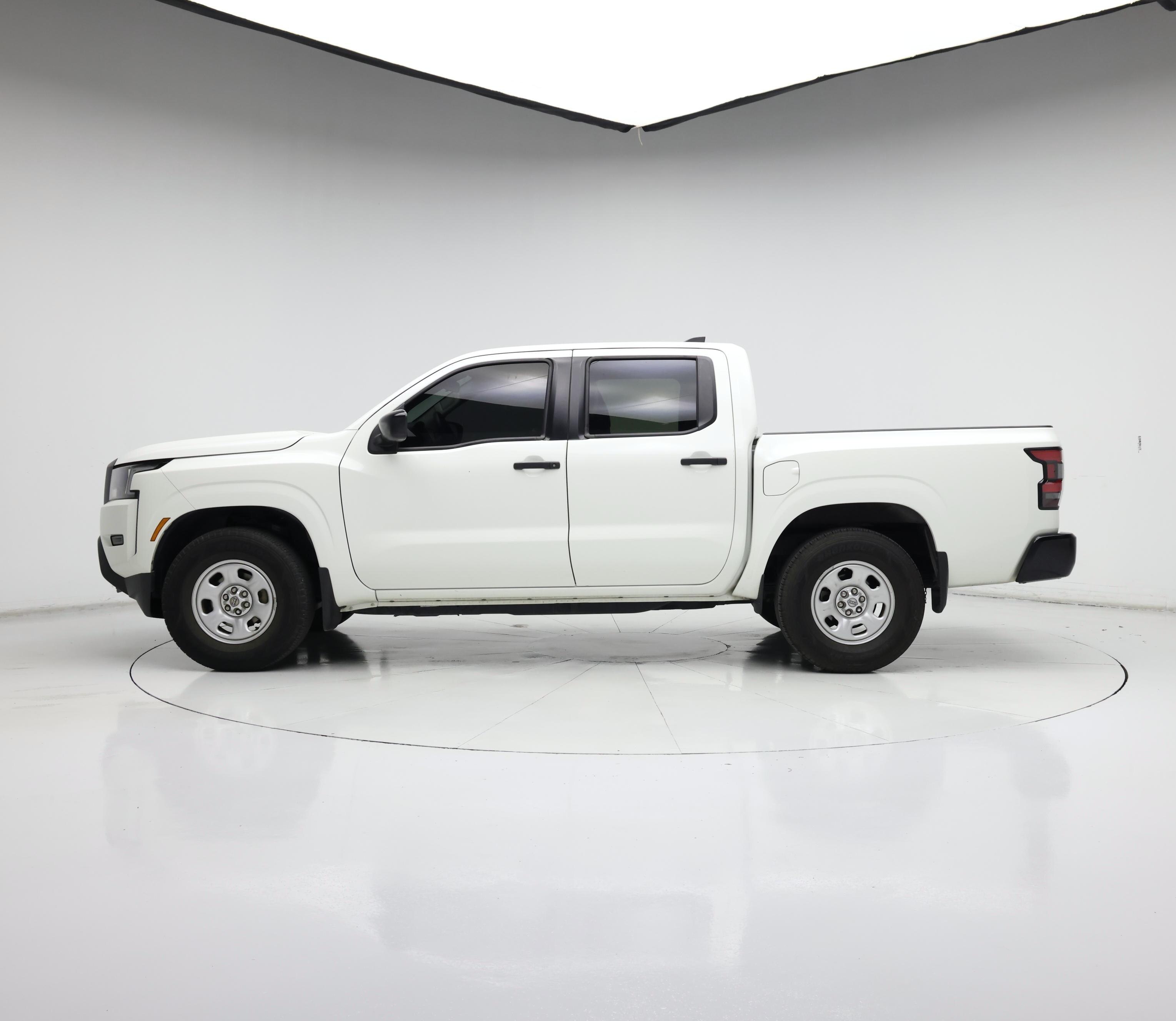 Thumbnail: 2022 Nissan Frontier - 3