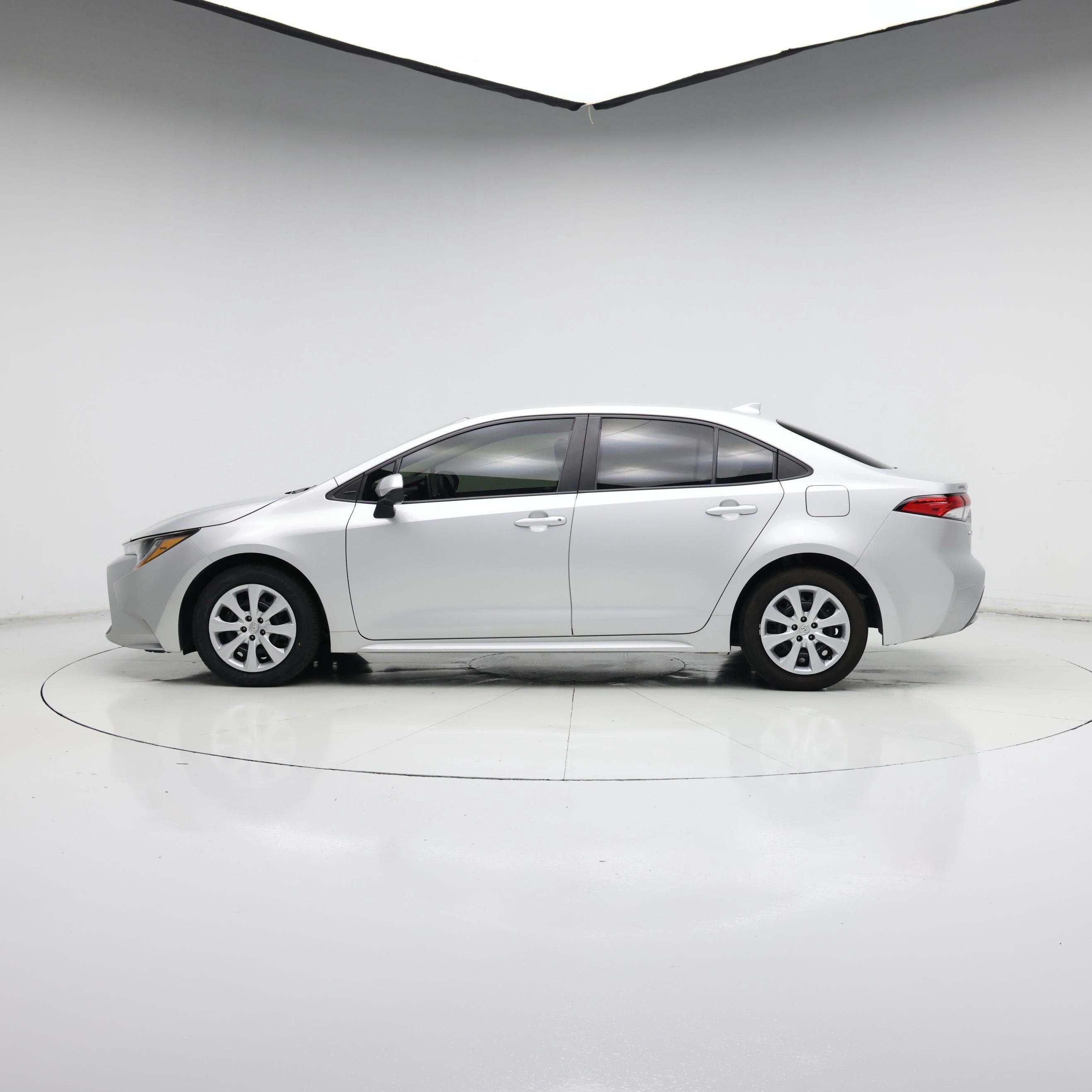 Thumbnail: 2020 Toyota Corolla - 3