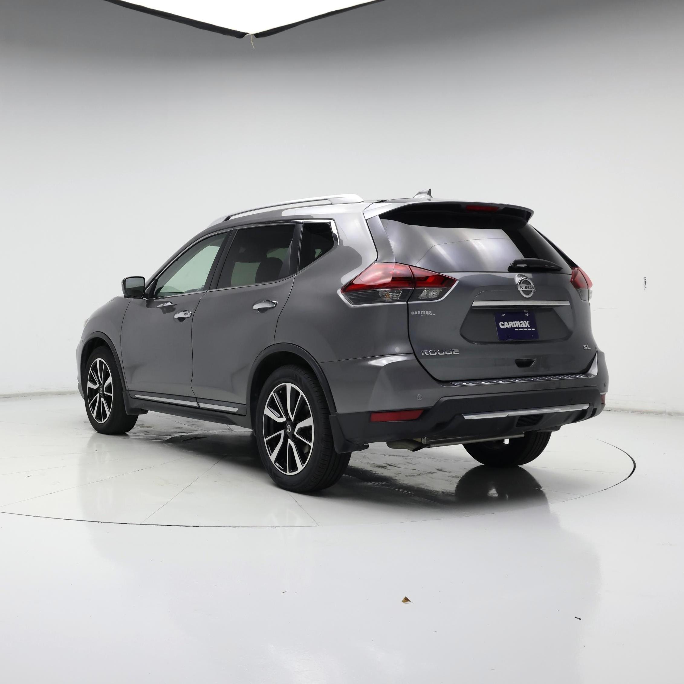 Thumbnail: 2019 Nissan Rogue - 2