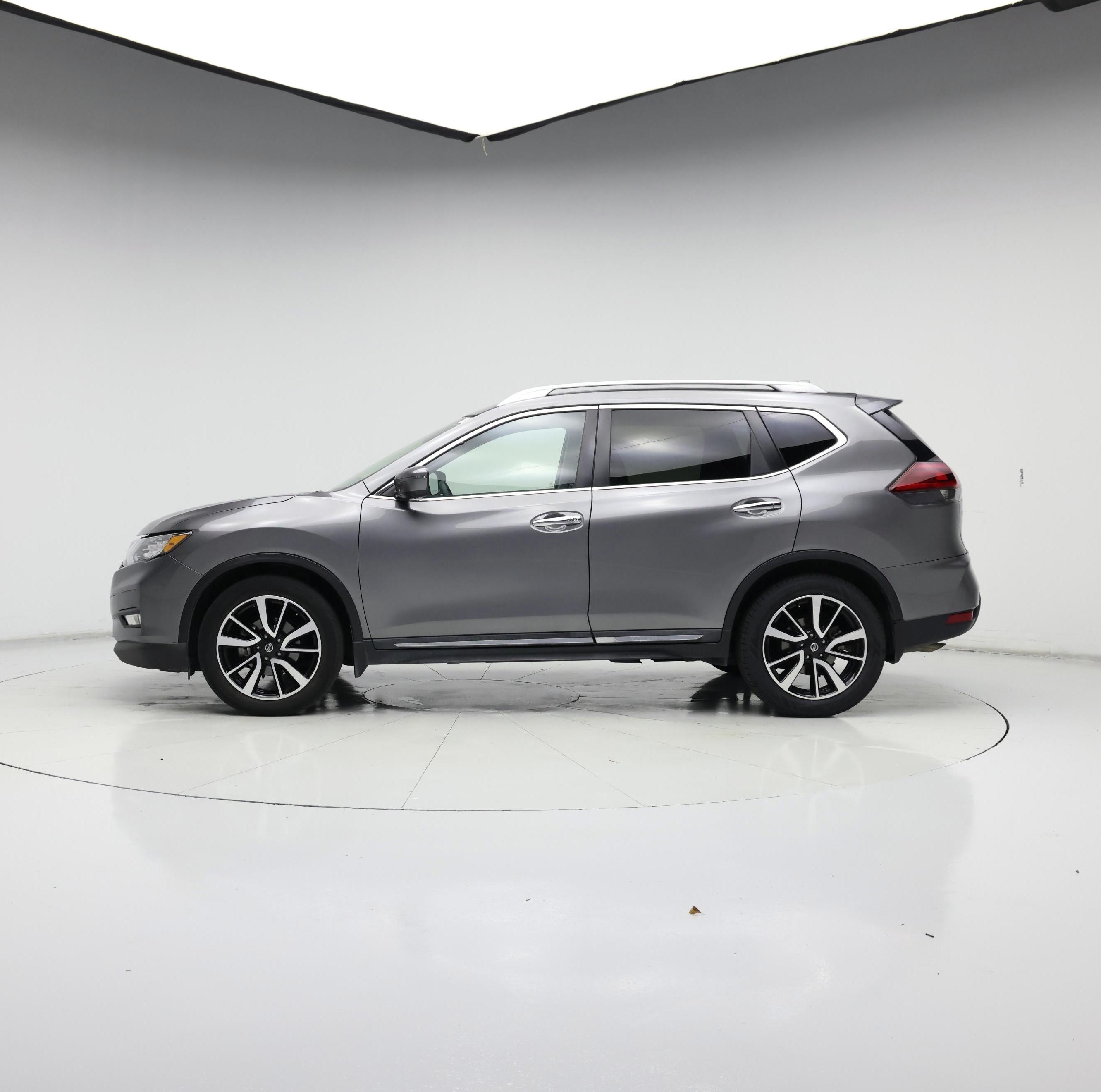 Thumbnail: 2019 Nissan Rogue - 3