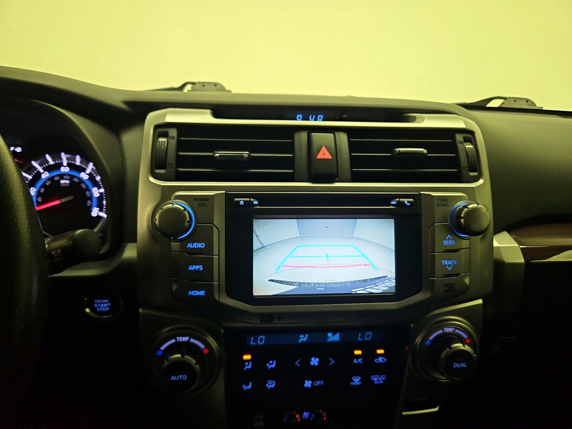 Thumbnail: 2016 Toyota 4Runner - 13