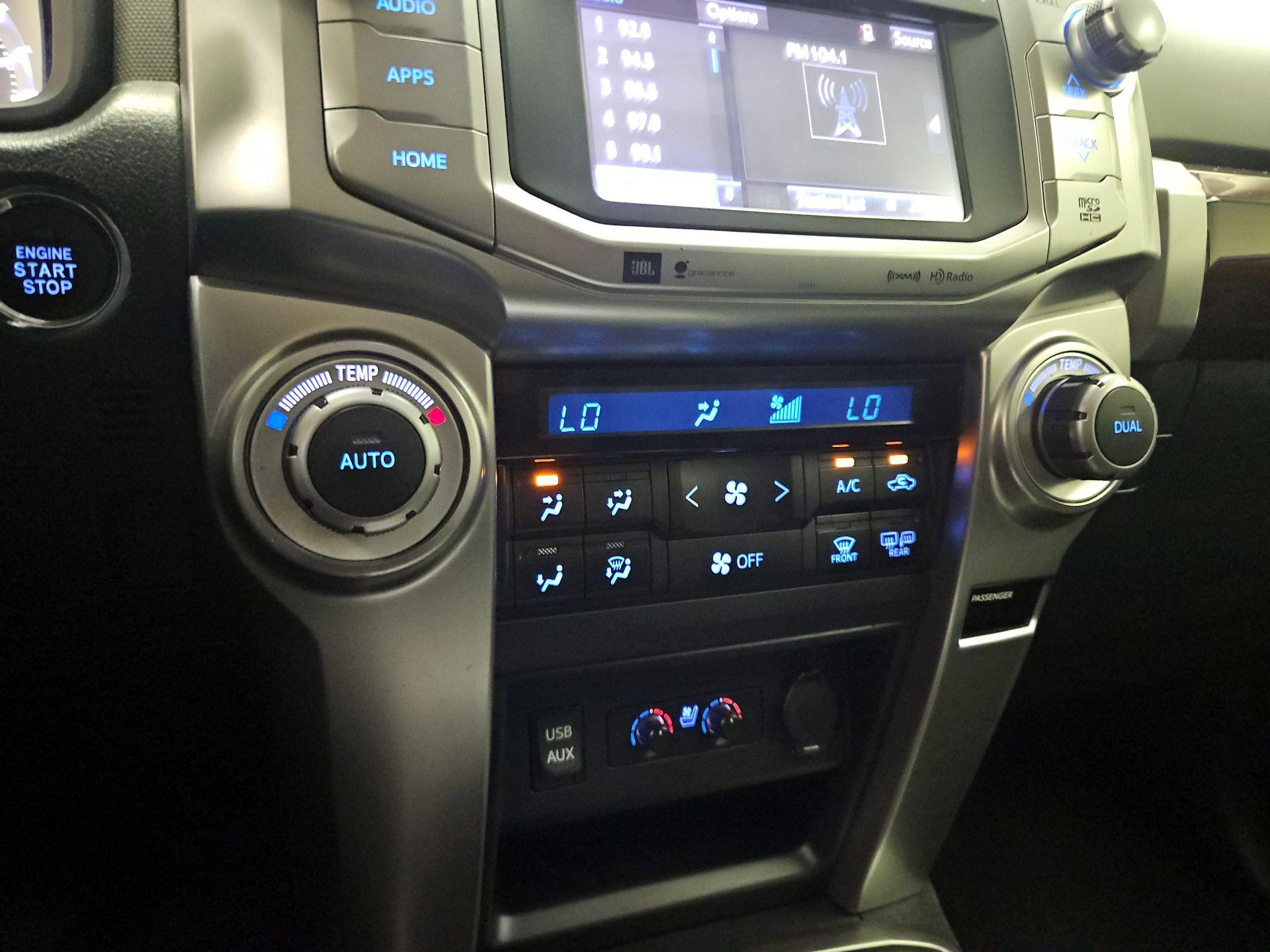 Thumbnail: 2016 Toyota 4Runner - 15
