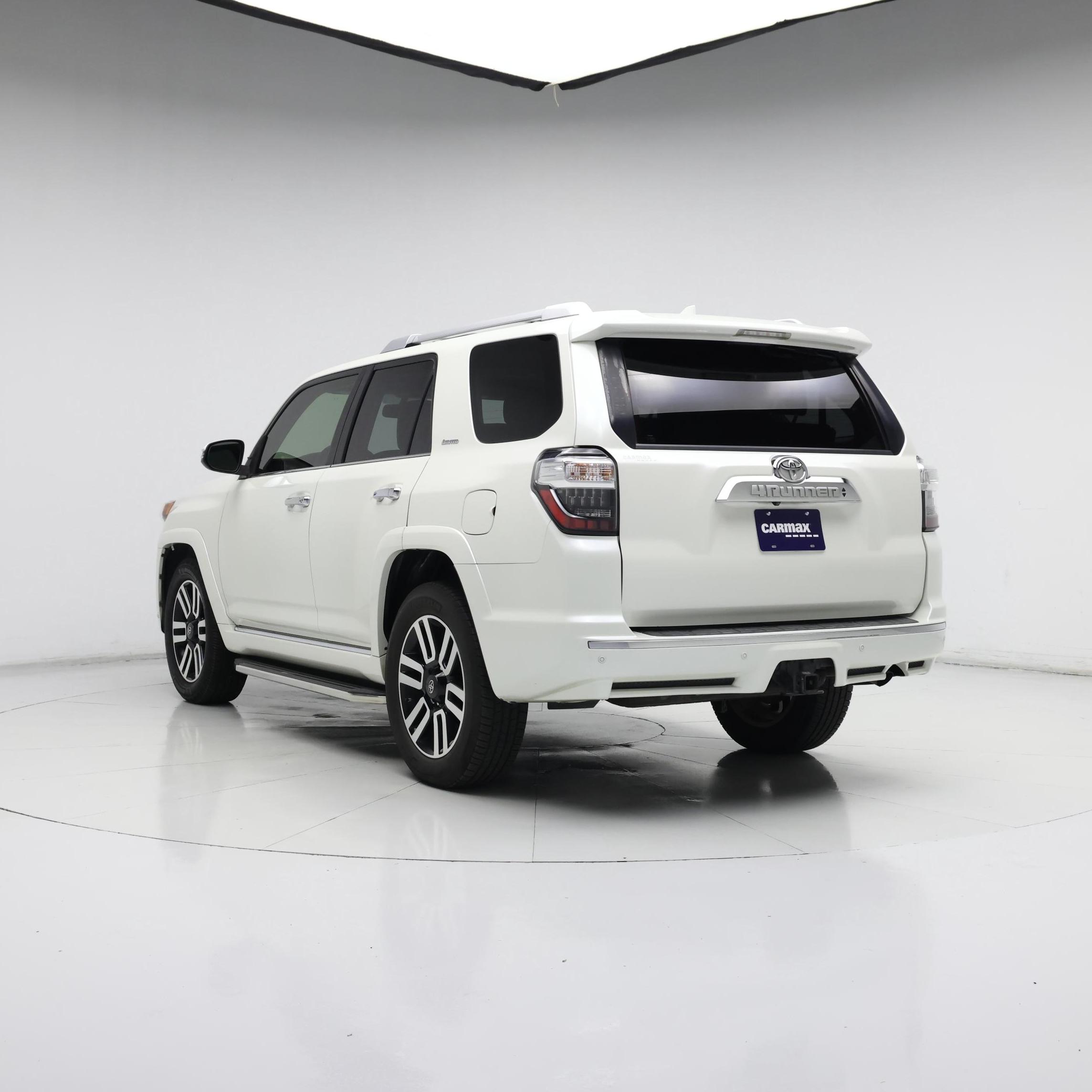 Thumbnail: 2016 Toyota 4Runner - 2