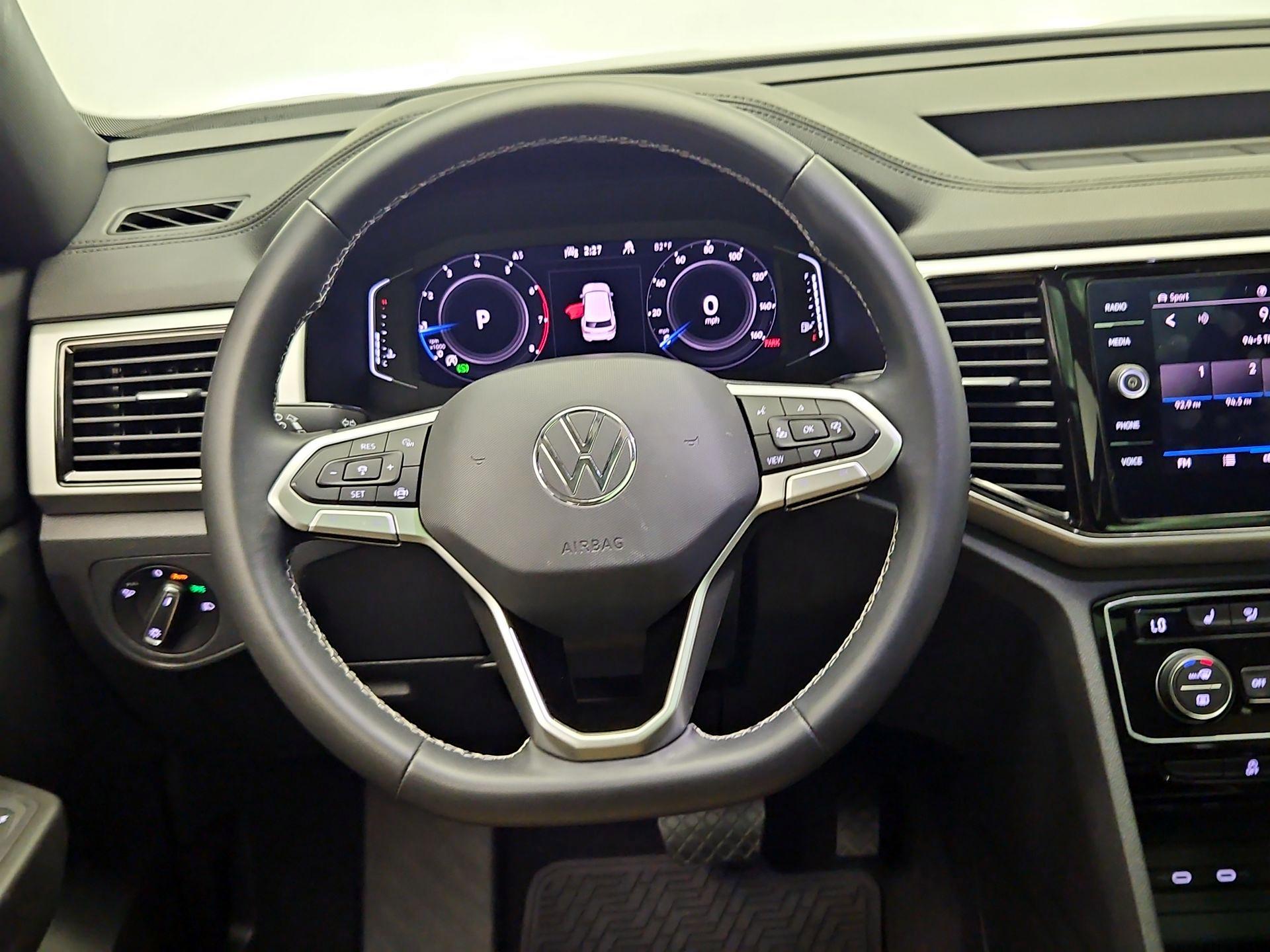 Thumbnail: 2022 Volkswagen Atlas - 10