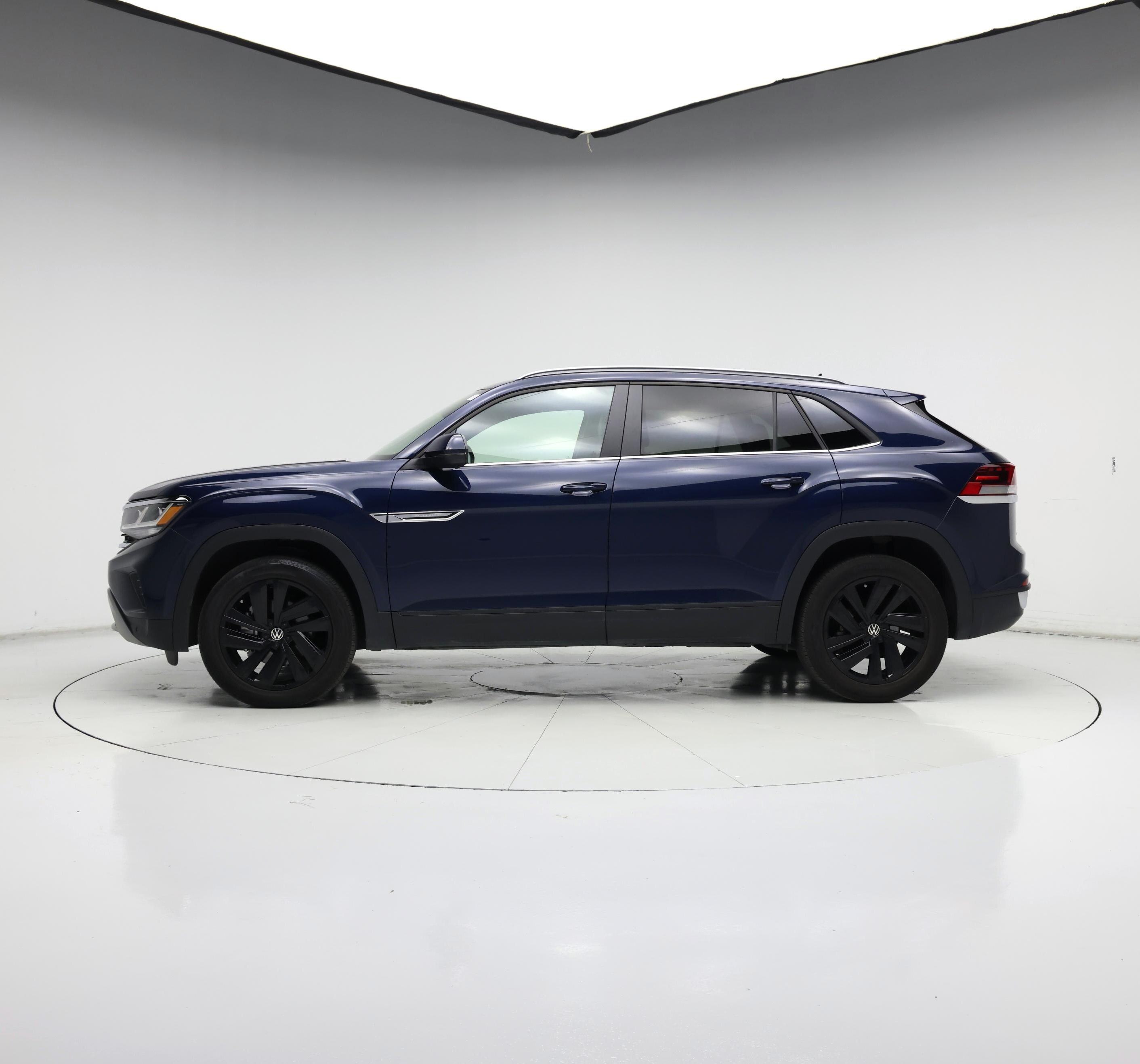 Thumbnail: 2022 Volkswagen Atlas - 3