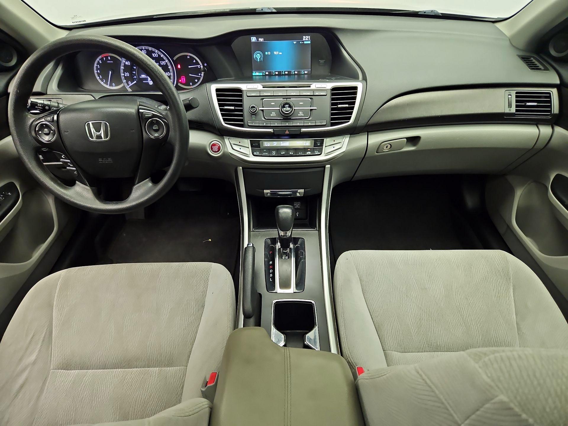 Thumbnail: 2015 Honda Accord - 9