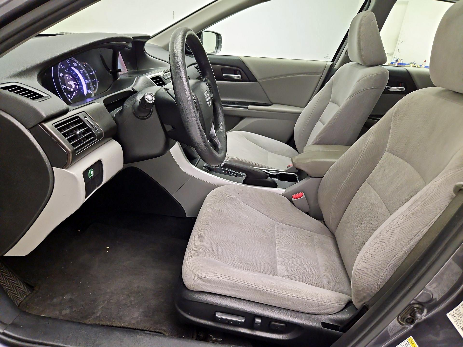 Thumbnail: 2015 Honda Accord - 11