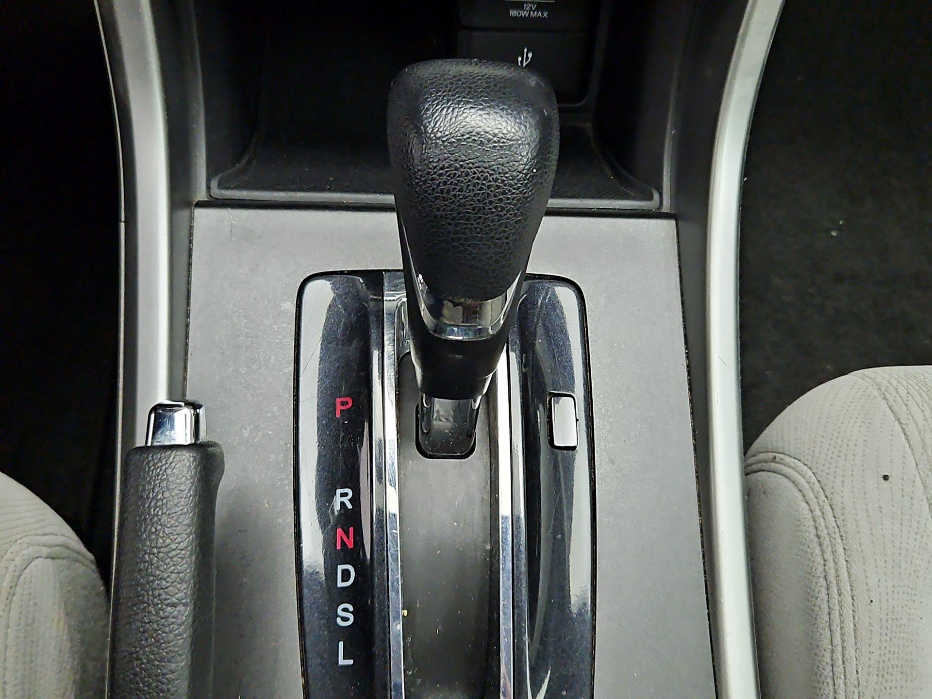 Thumbnail: 2015 Honda Accord - 17