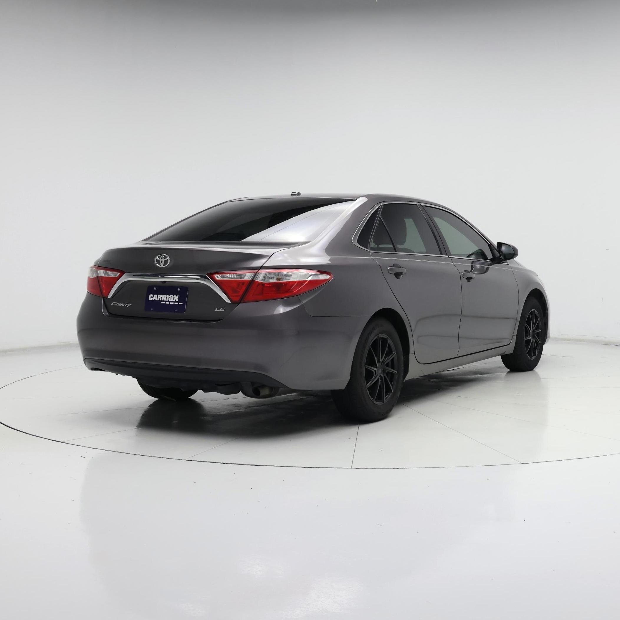 Thumbnail: 2016 Toyota Camry - 8