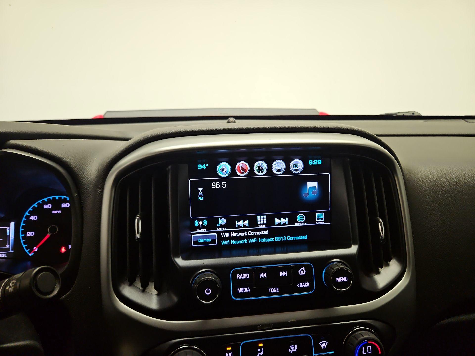 Thumbnail: 2018 Chevrolet Colorado - 14