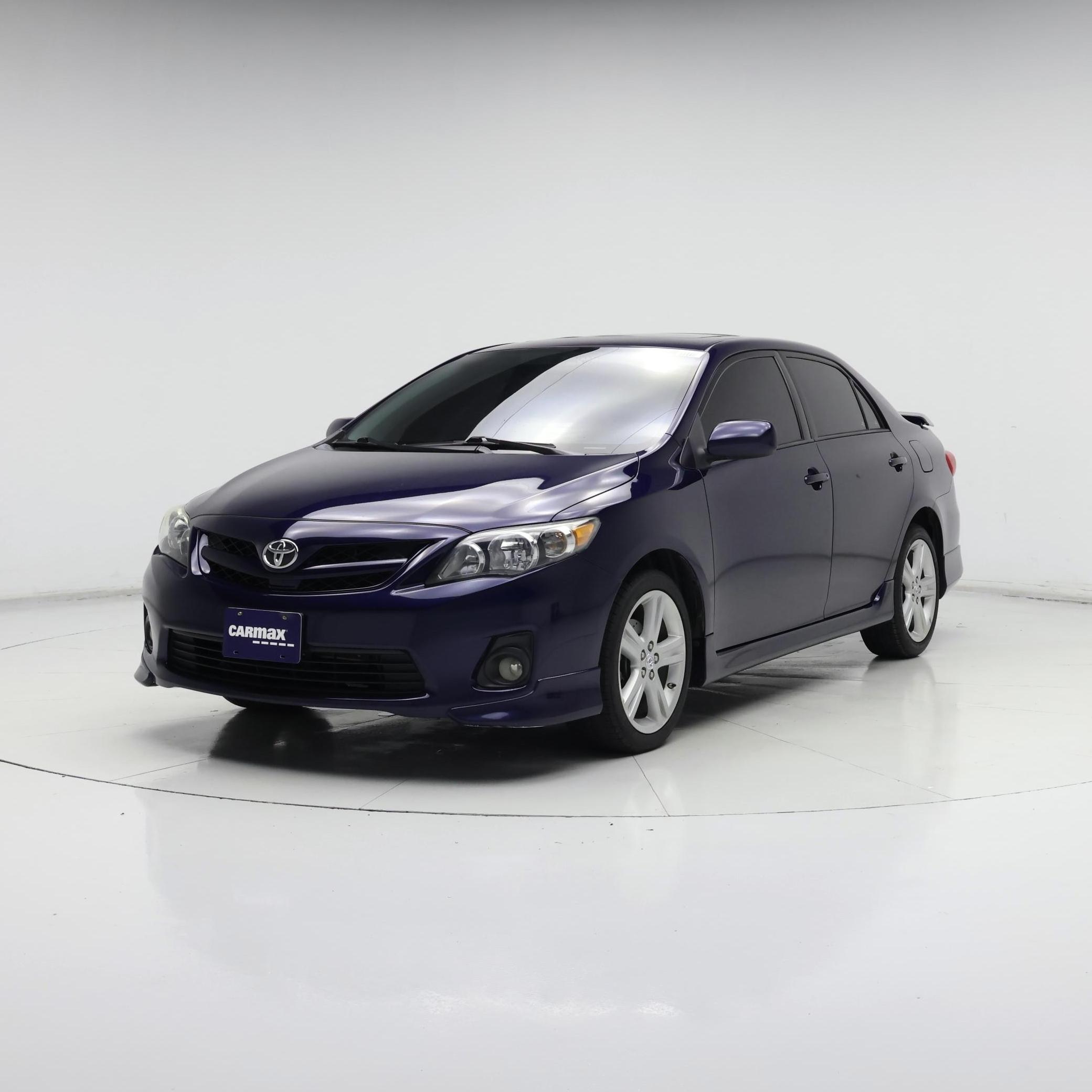 Thumbnail: 2013 Toyota Corolla - 4