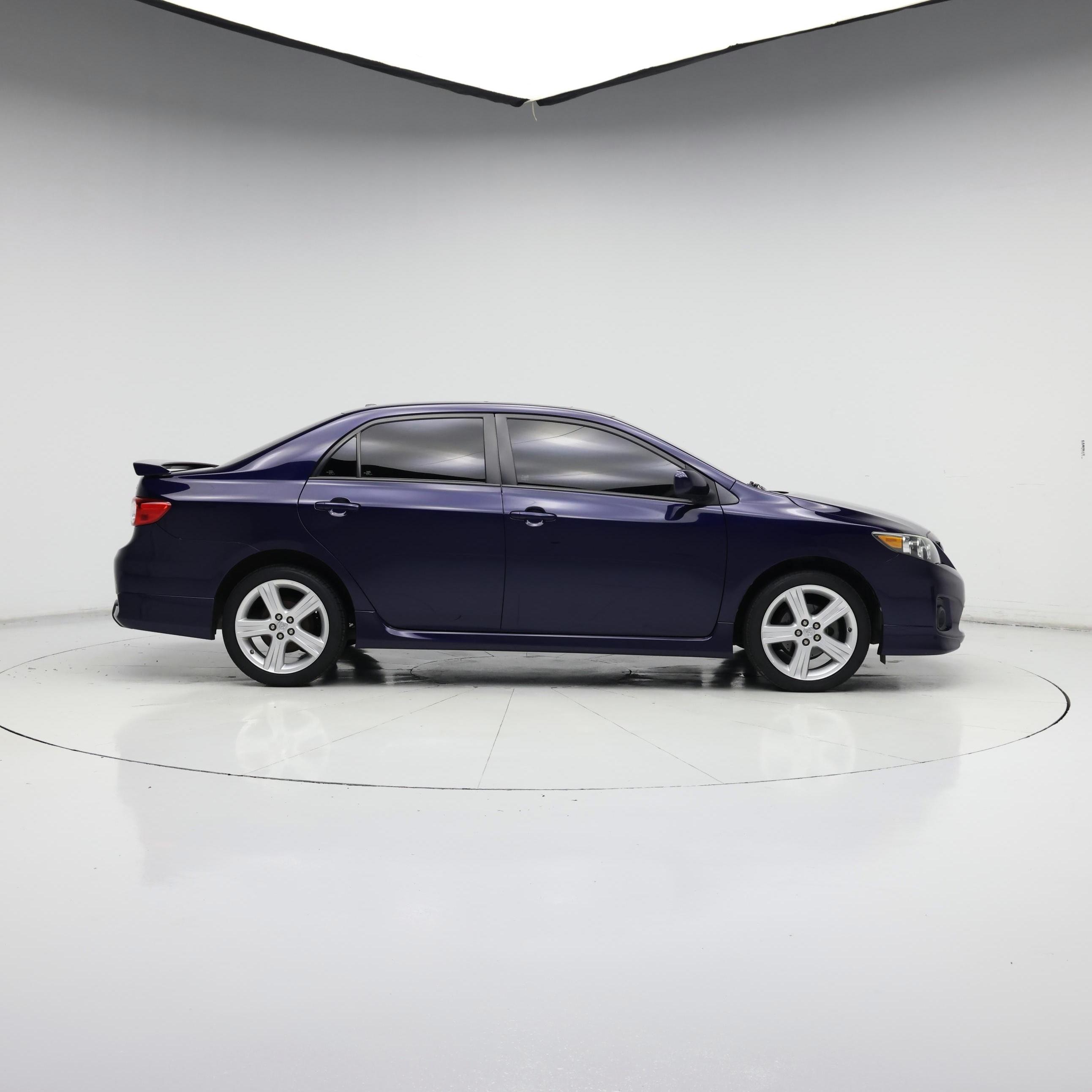 Thumbnail: 2013 Toyota Corolla - 7