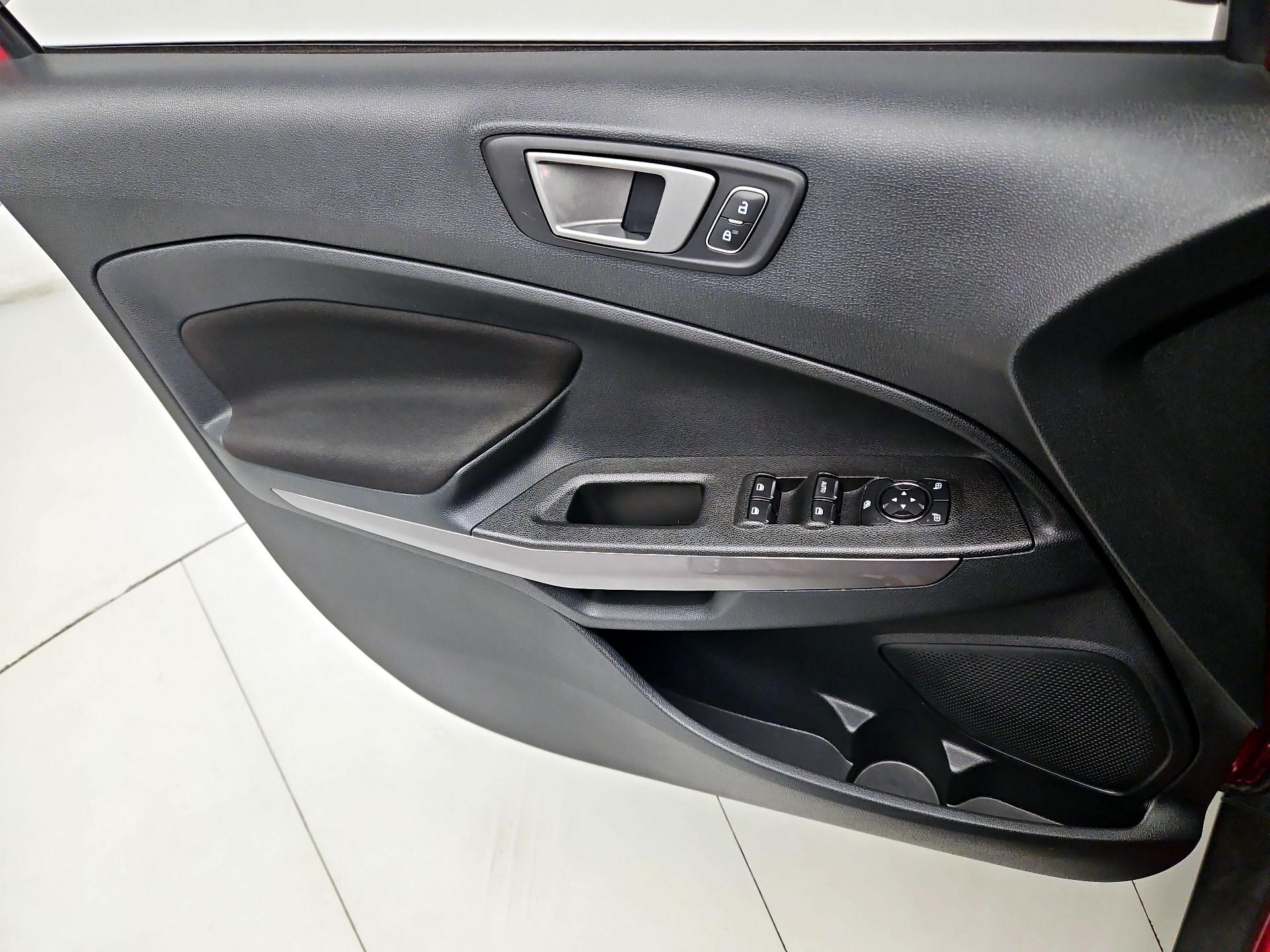 Thumbnail: 2021 Ford EcoSport - 12