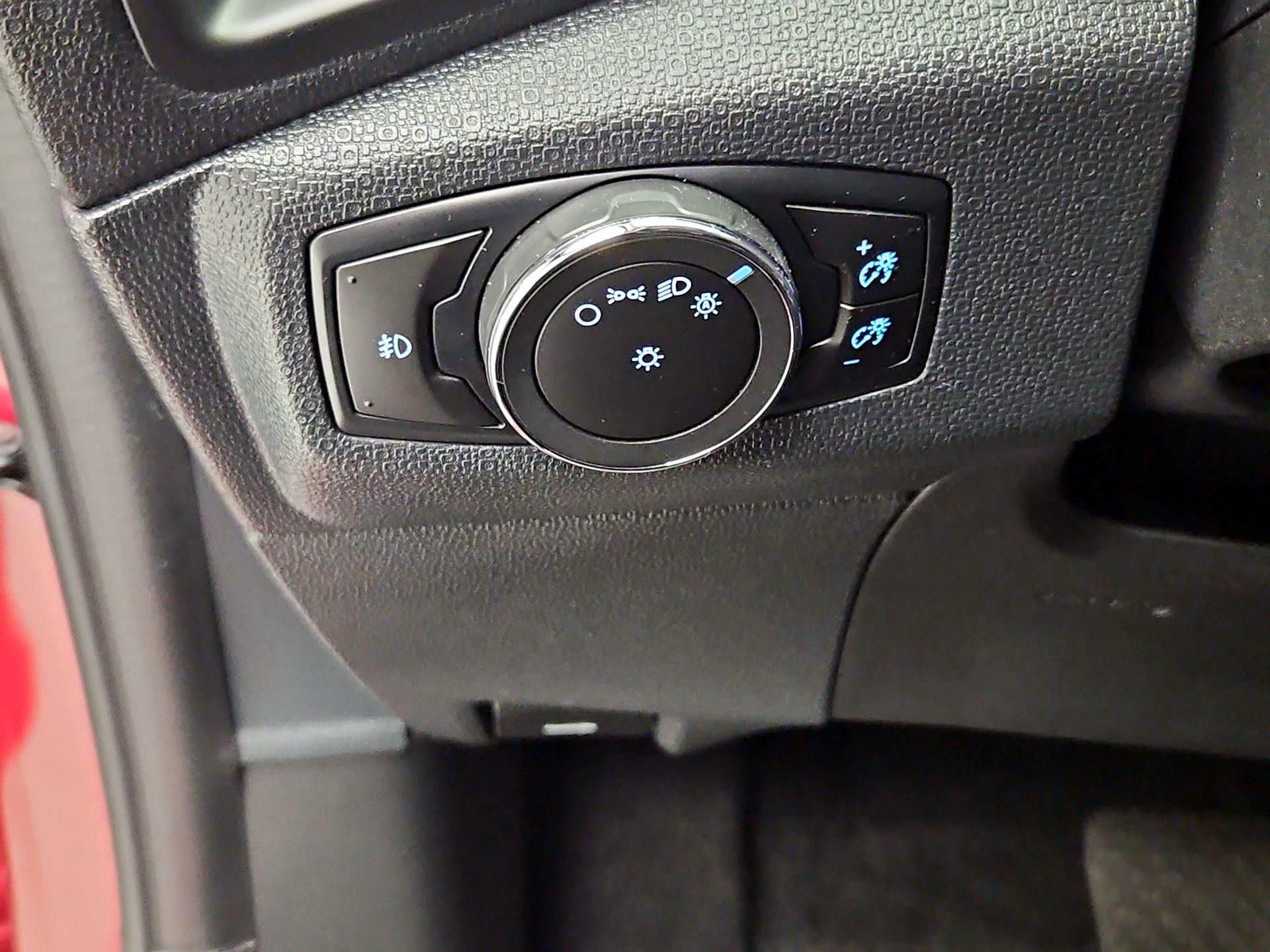 Thumbnail: 2021 Ford EcoSport - 13
