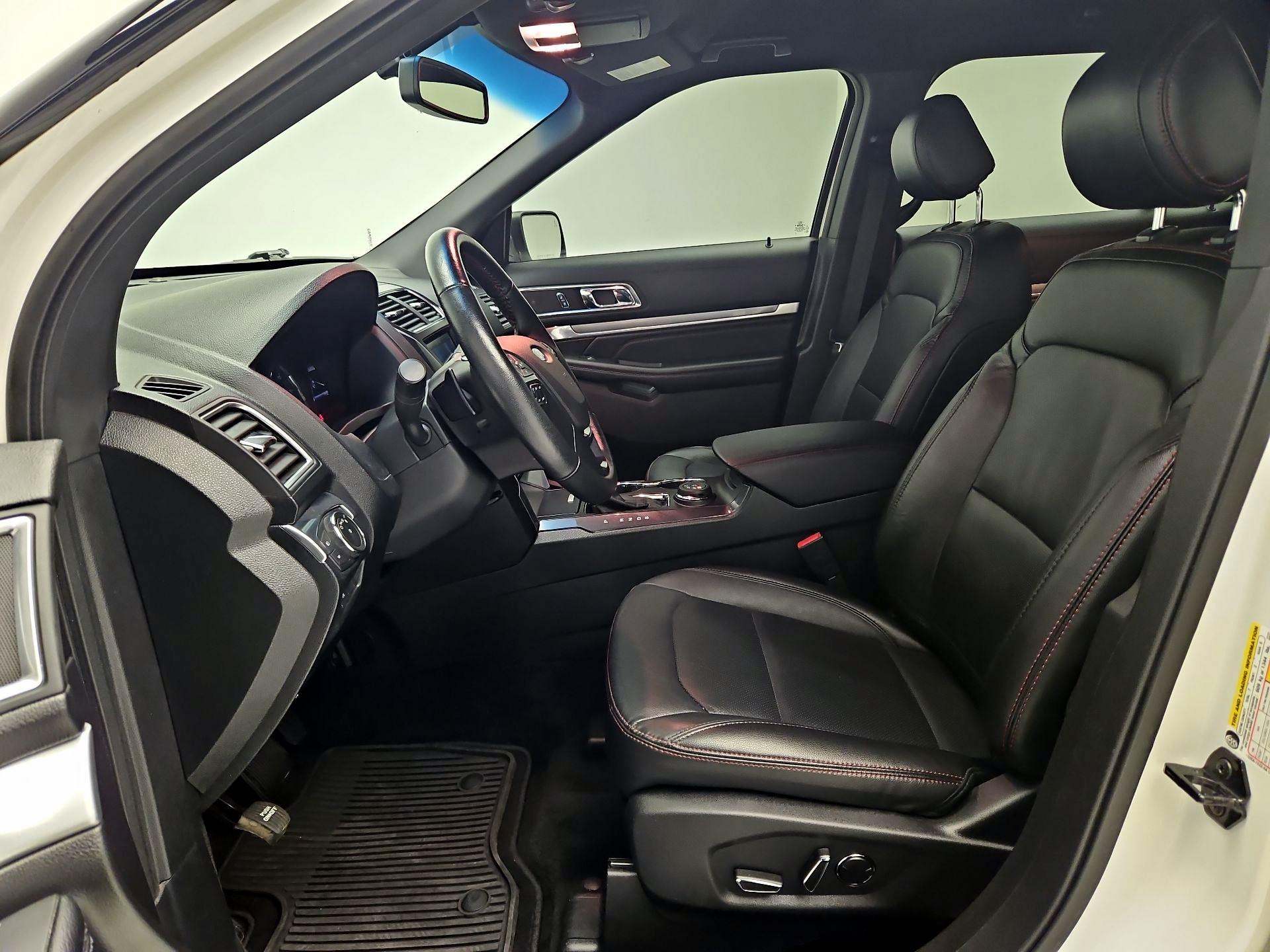 Thumbnail: 2017 Ford Explorer - 11