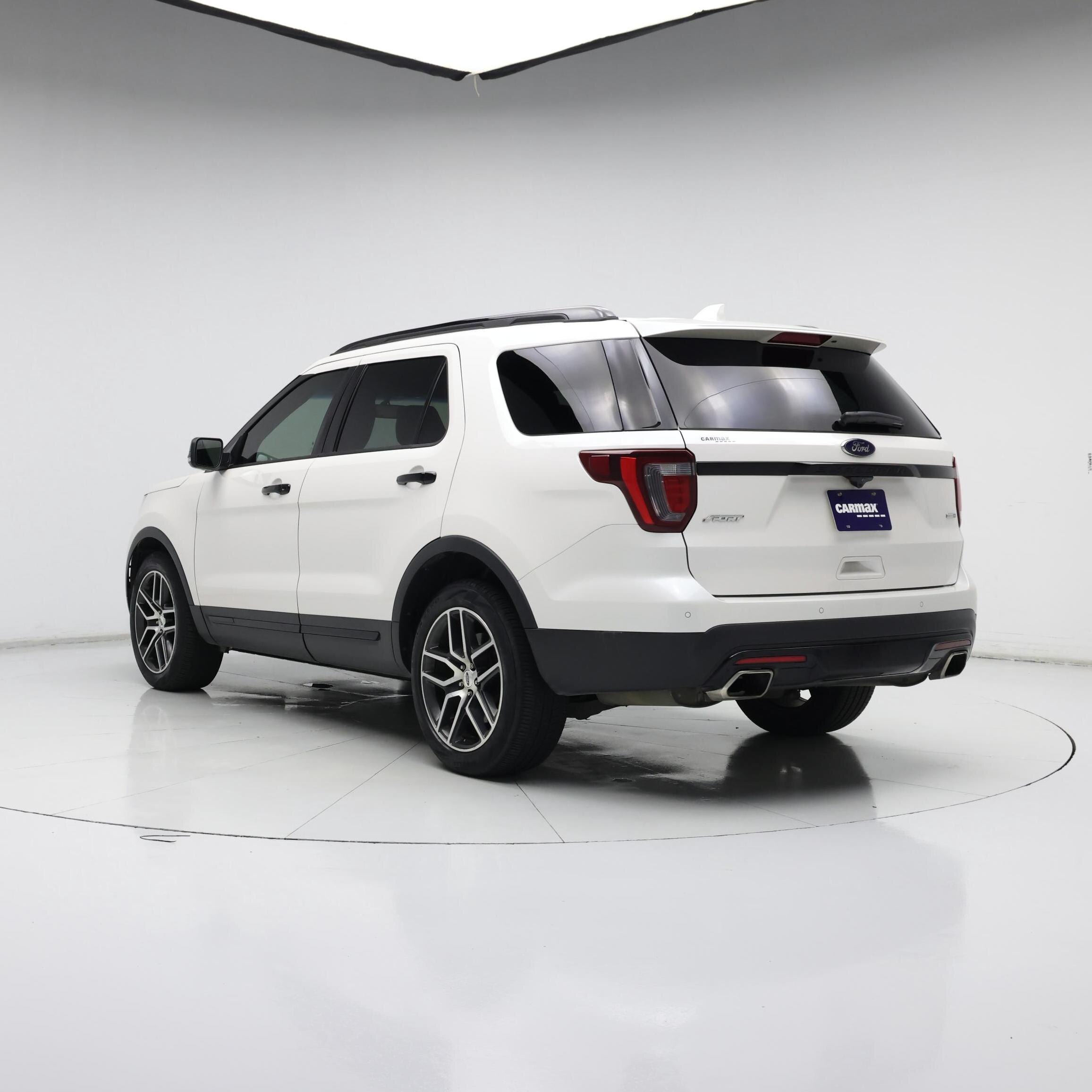 Thumbnail: 2017 Ford Explorer - 2