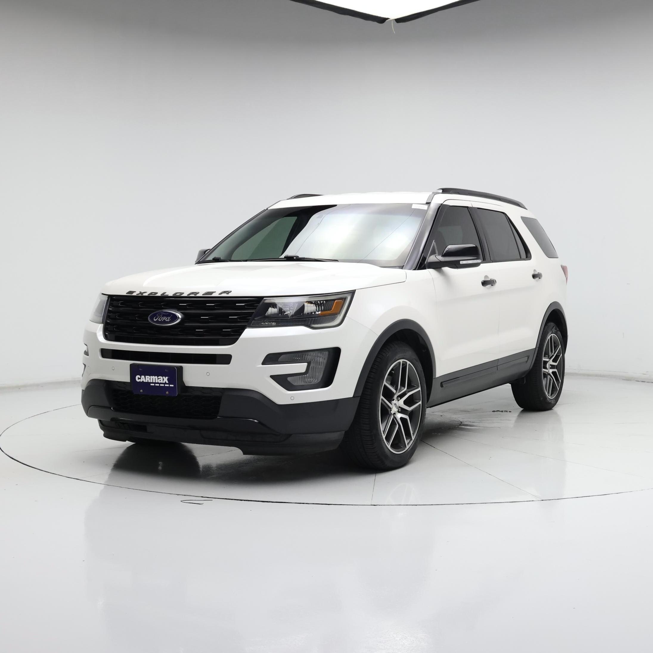 Thumbnail: 2017 Ford Explorer - 4
