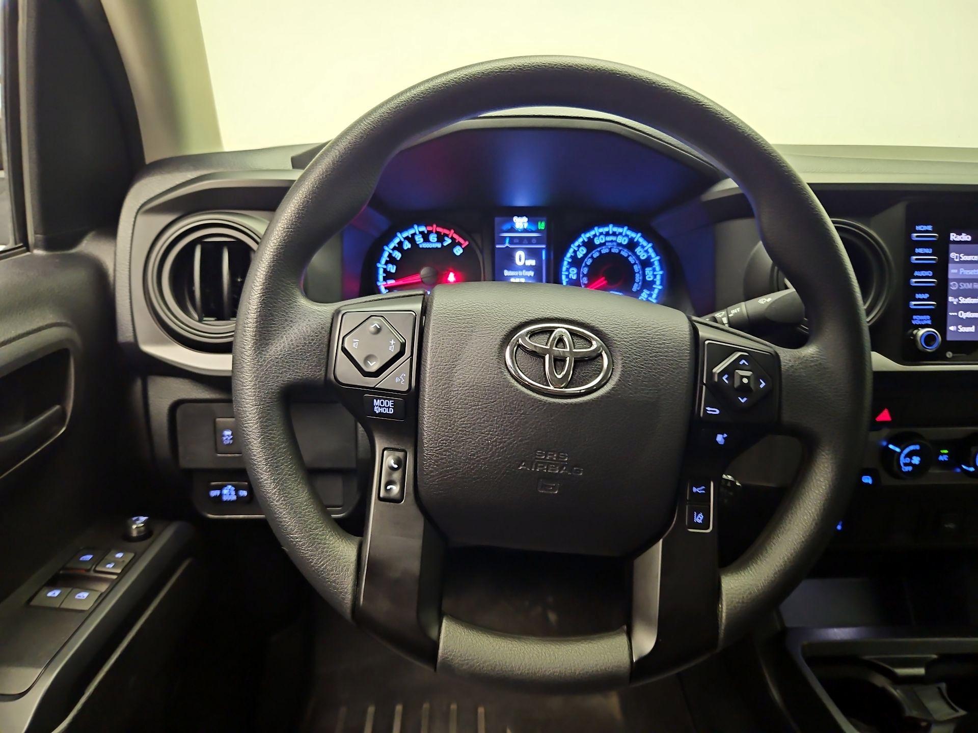 Thumbnail: 2021 Toyota Tacoma - 10