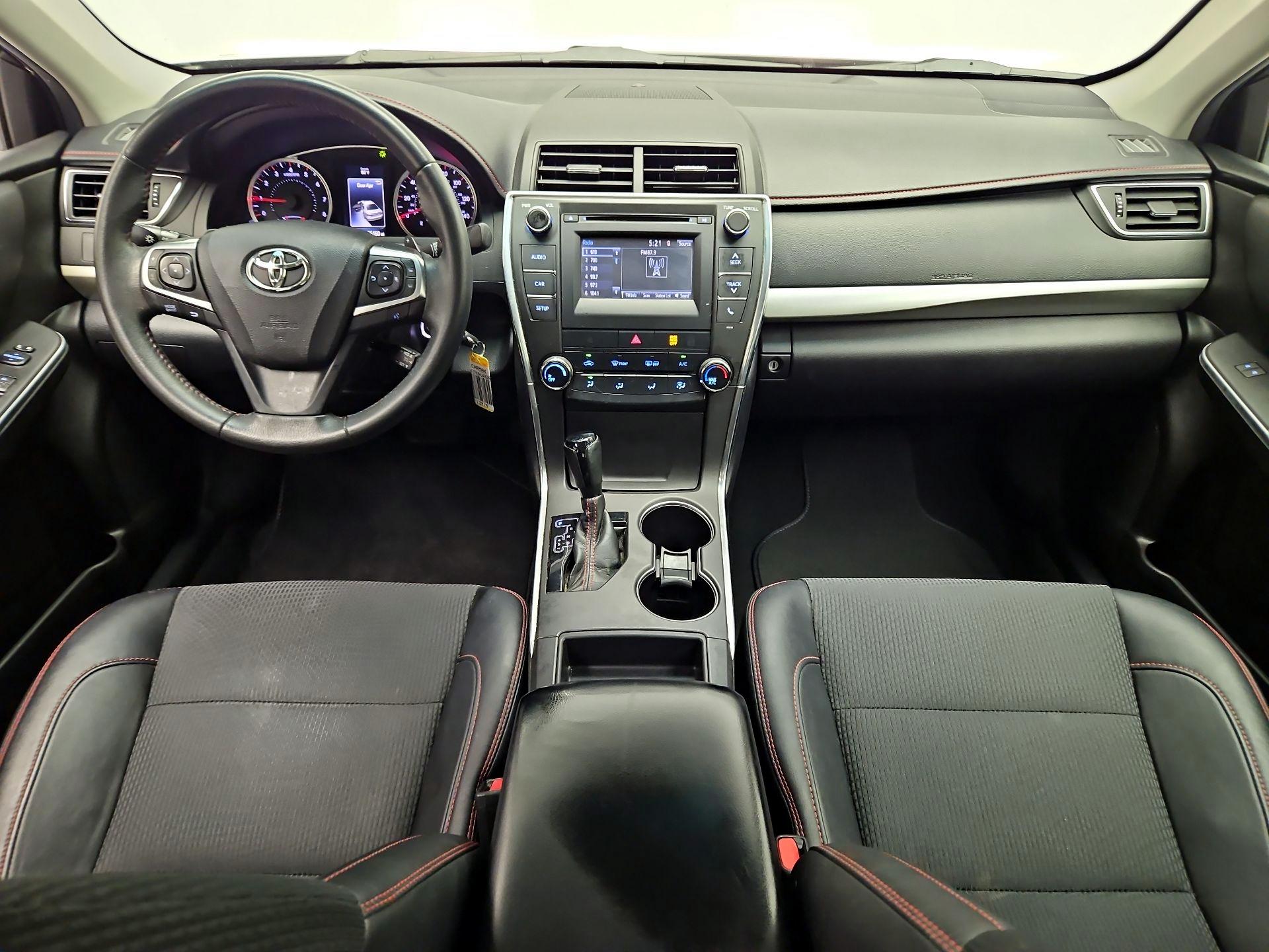 Thumbnail: 2017 Toyota Camry - 9