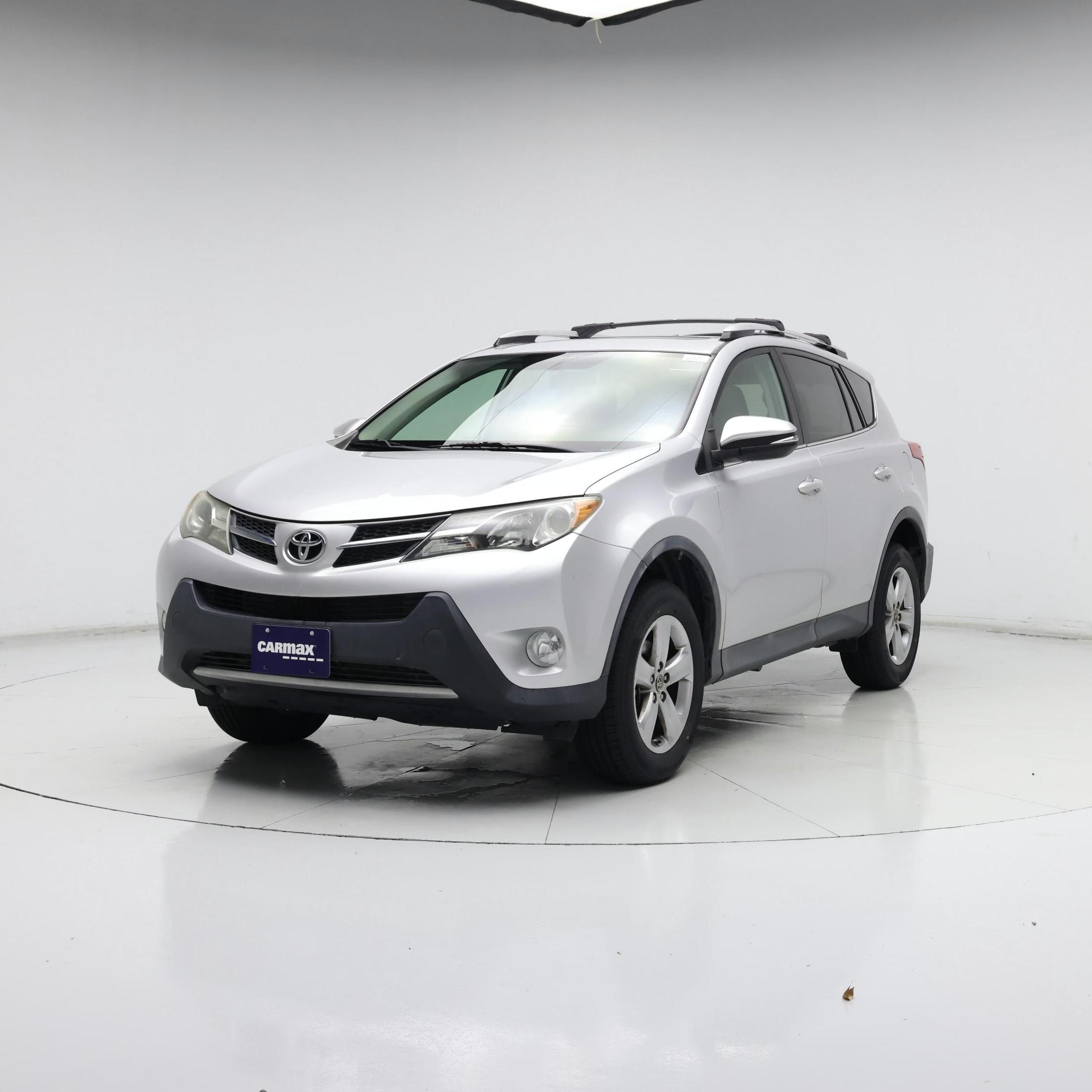 Thumbnail: 2015 Toyota RAV4 - 4